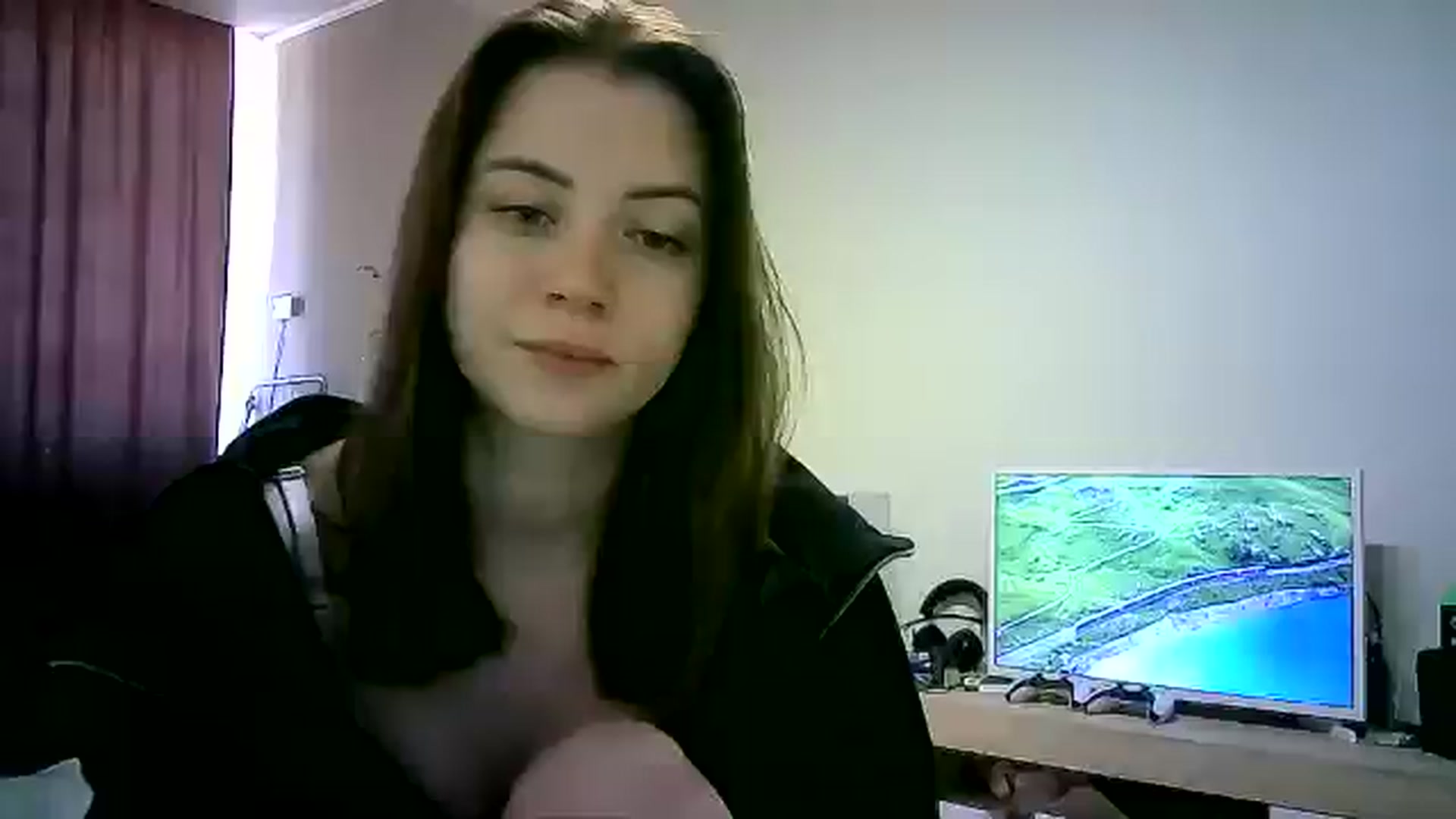 Gallery image thumbnail from Sulfate0's myfreecams stream on, 05/31/2024, 10:44 image 14 of 20