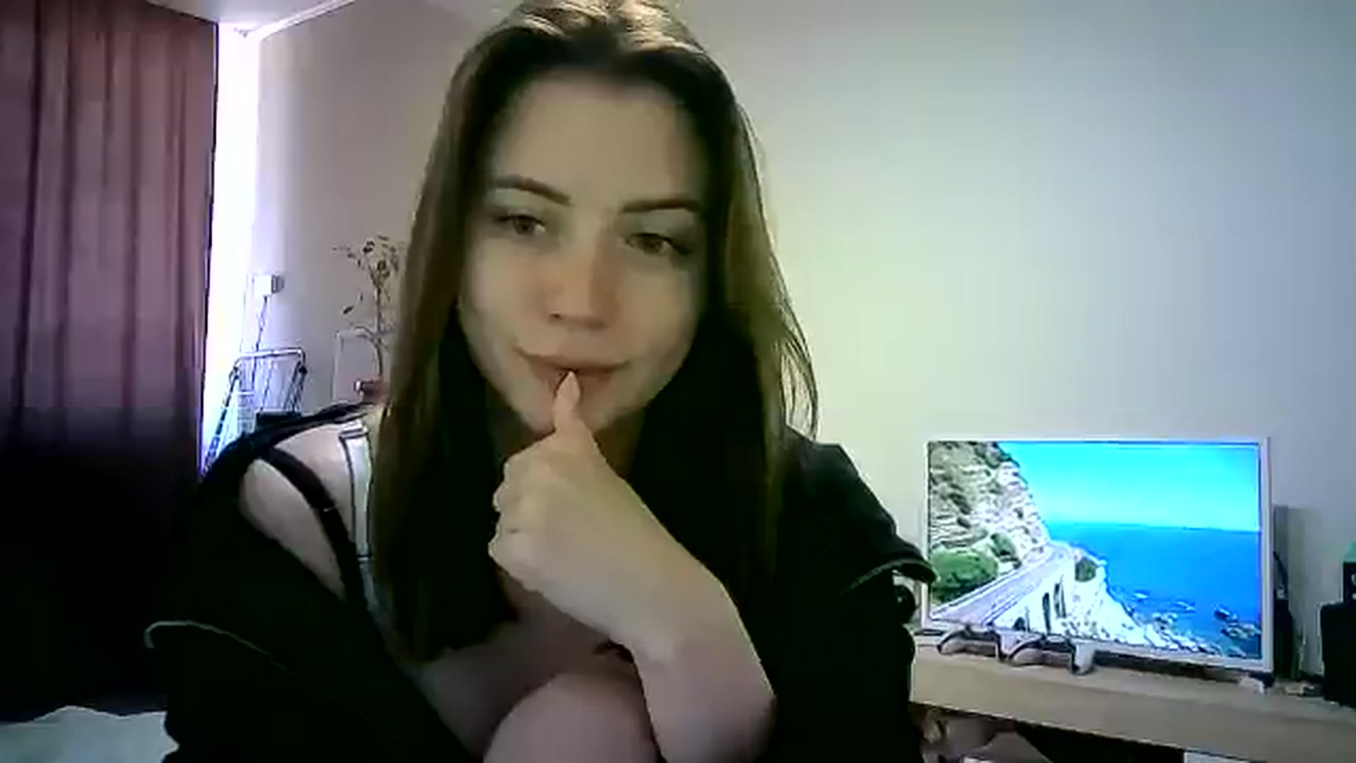 Gallery image thumbnail from Sulfate0's myfreecams stream on, 05/31/2024, 10:44 image 7 of 20
