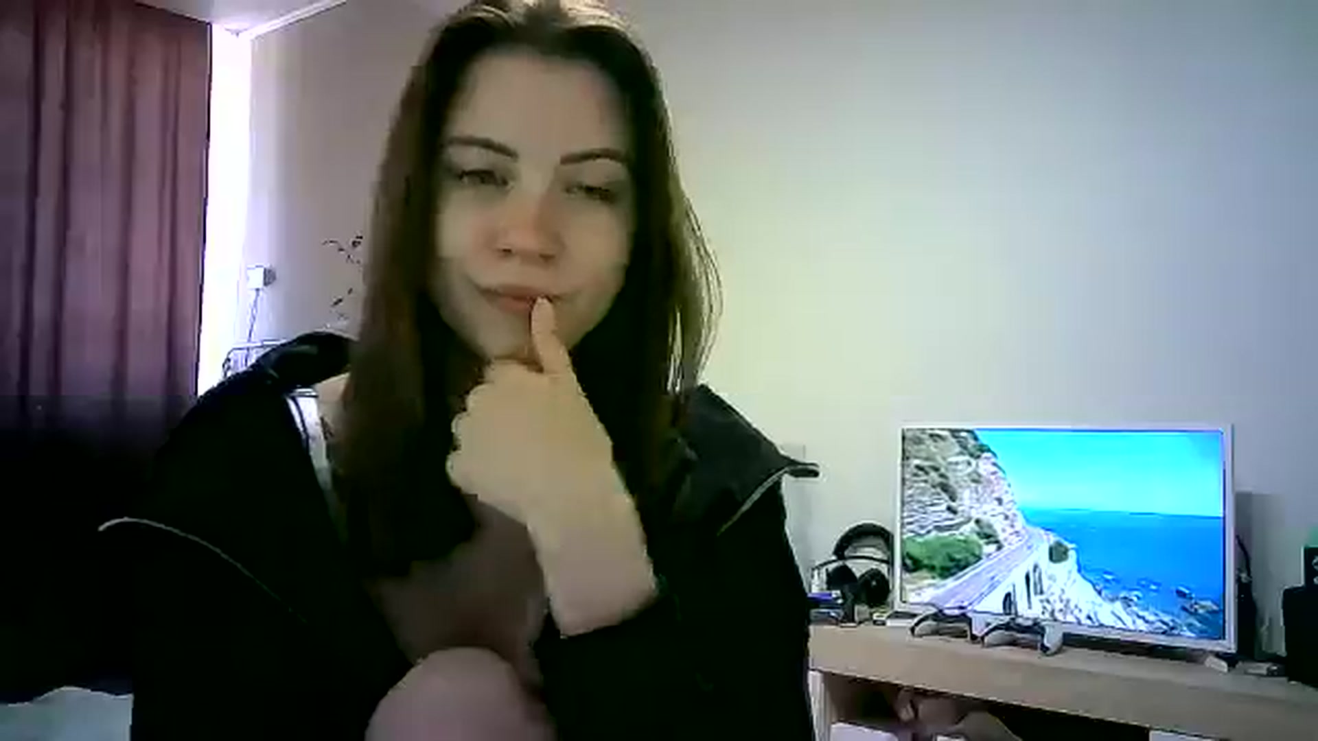Gallery image thumbnail from Sulfate0's myfreecams stream on, 05/31/2024, 10:44 image 13 of 20