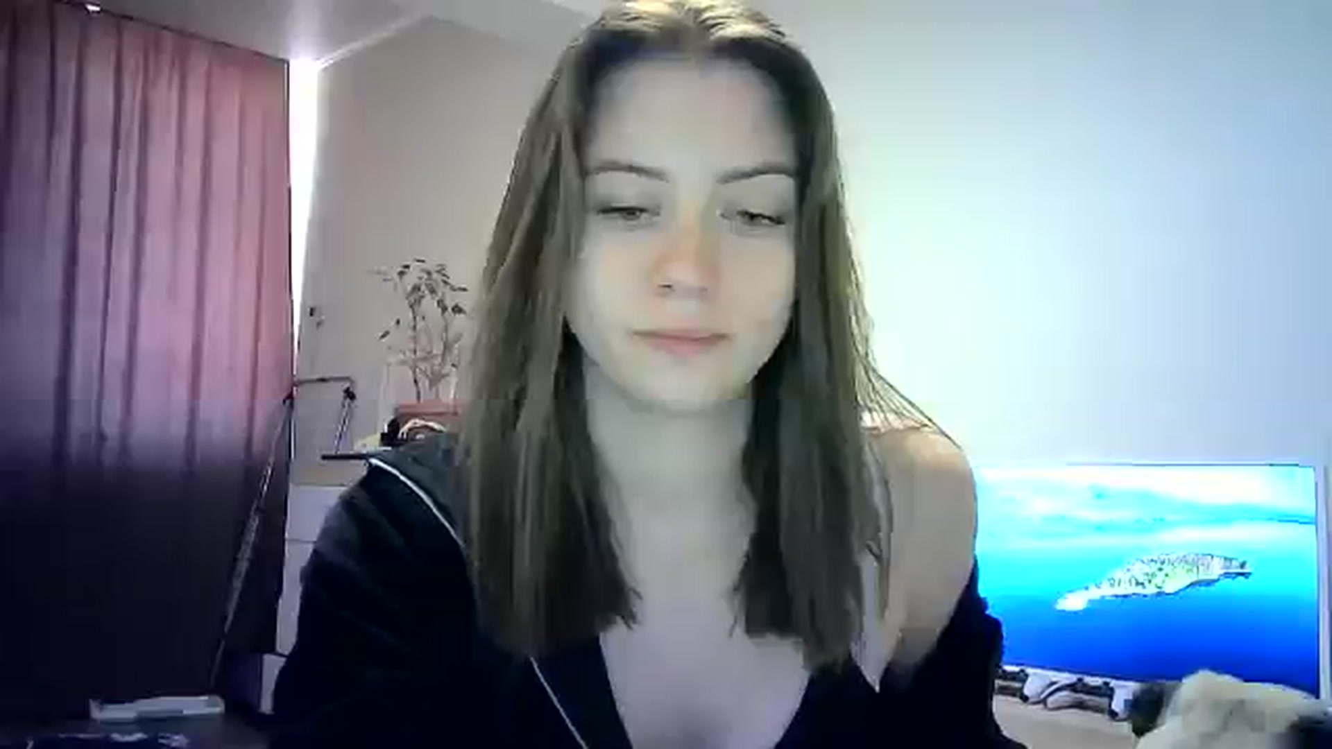 Gallery image thumbnail from Sulfate0's myfreecams stream on, 06/01/2024, 10:47 image 14 of 20