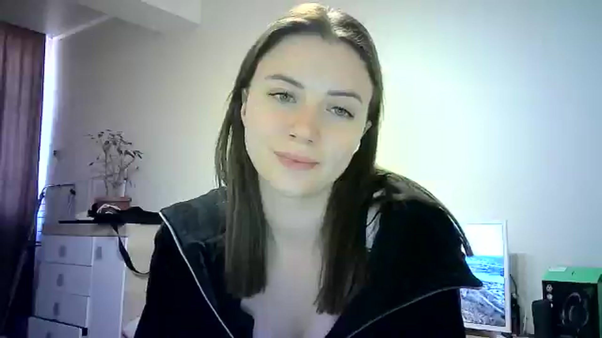 Gallery image thumbnail from Sulfate0's myfreecams stream on, 06/01/2024, 12:19 image 15 of 20