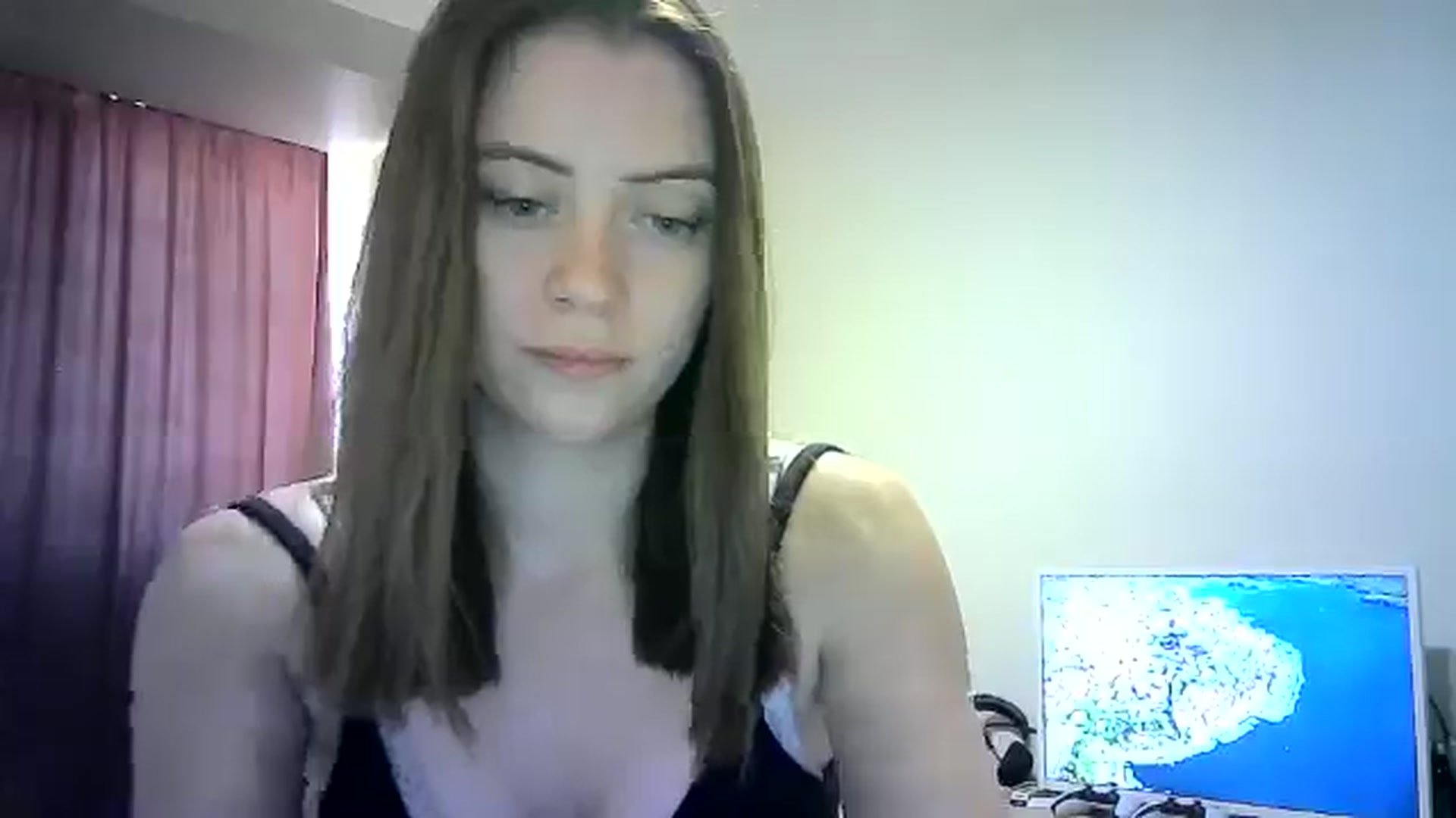 Gallery image thumbnail from Sulfate0's myfreecams stream on, 06/02/2024, 10:21 image 19 of 20