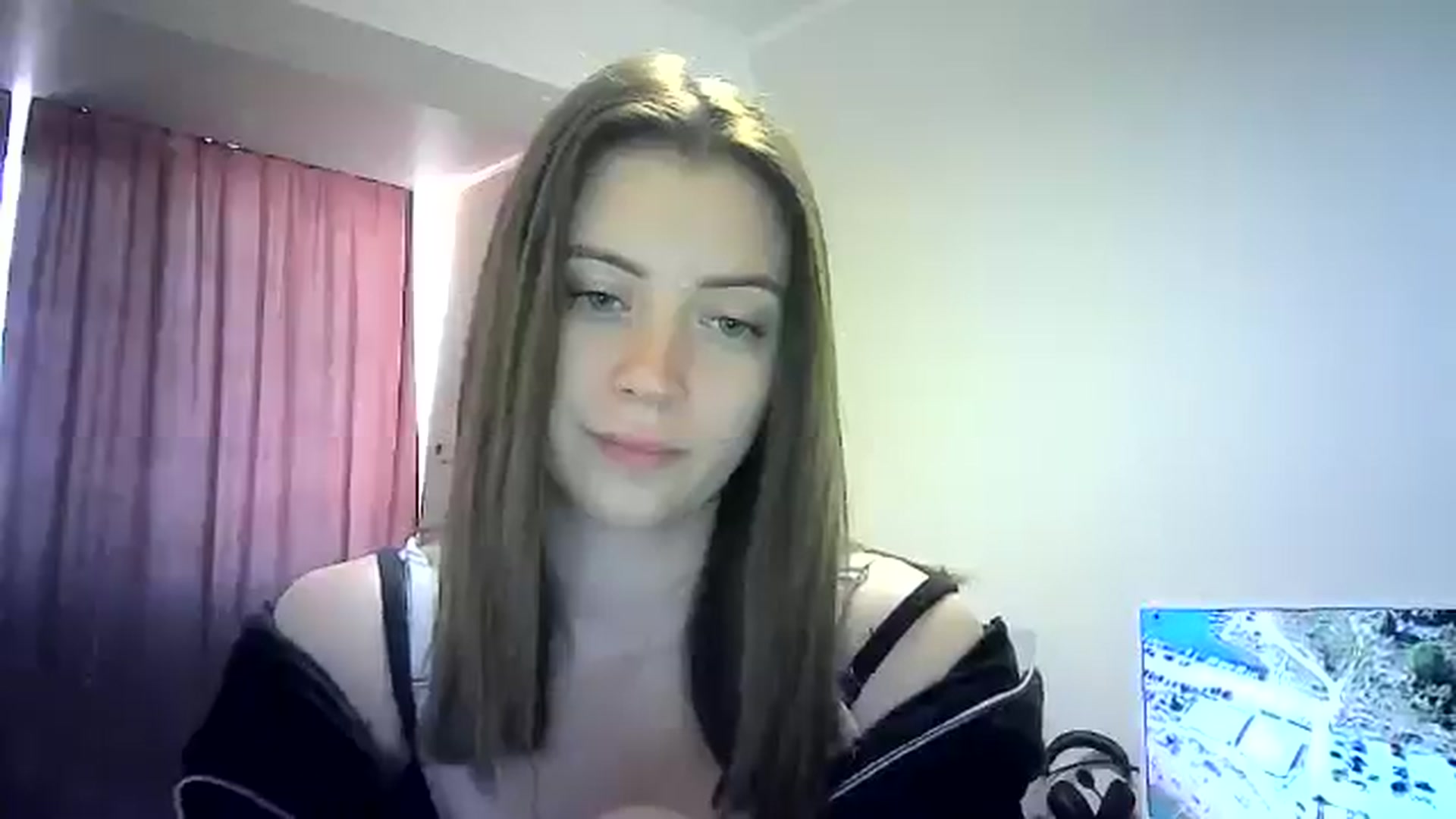 Gallery image thumbnail from Sulfate0's myfreecams stream on, 06/02/2024, 10:57 image 11 of 20
