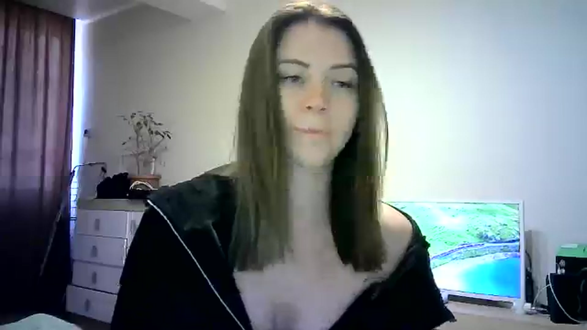 Gallery image thumbnail from Sulfate0's myfreecams stream on, 06/02/2024, 13:28 image 8 of 20