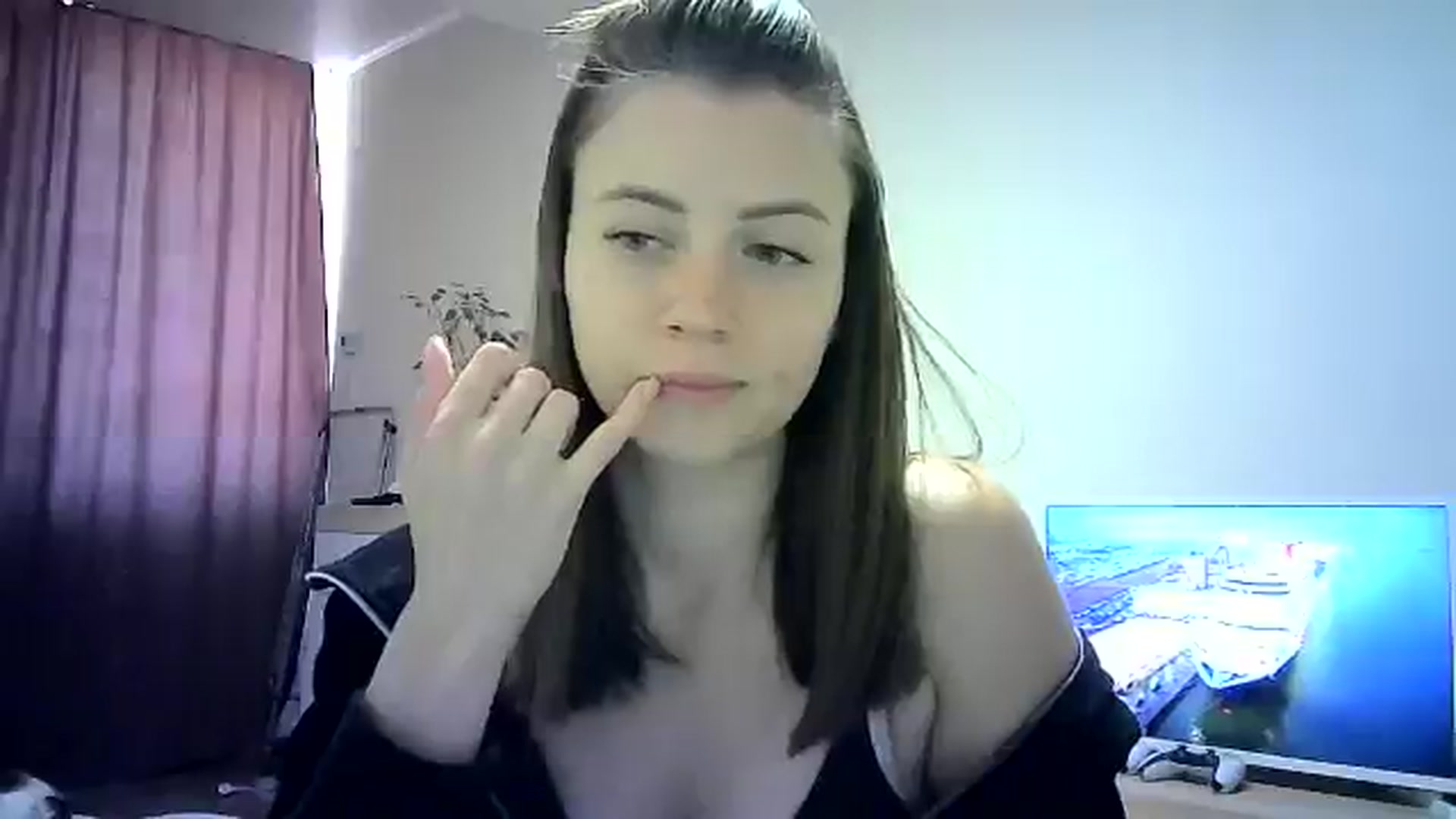Gallery image thumbnail from Sulfate0's myfreecams stream on, 06/03/2024, 11:11 image 7 of 20