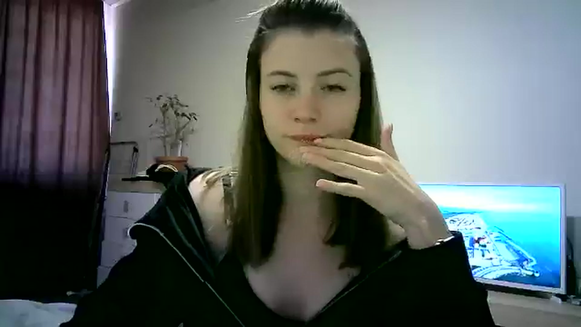 Gallery image thumbnail from Sulfate0's myfreecams stream on, 06/03/2024, 12:02 image 2 of 20