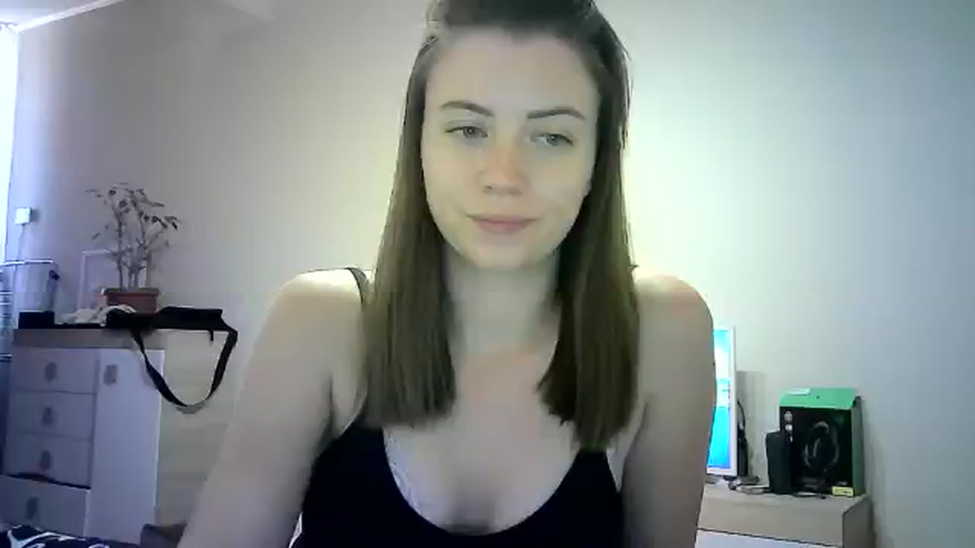Gallery image thumbnail from Sulfate0's myfreecams stream on, 06/06/2024, 10:00 image 20 of 20