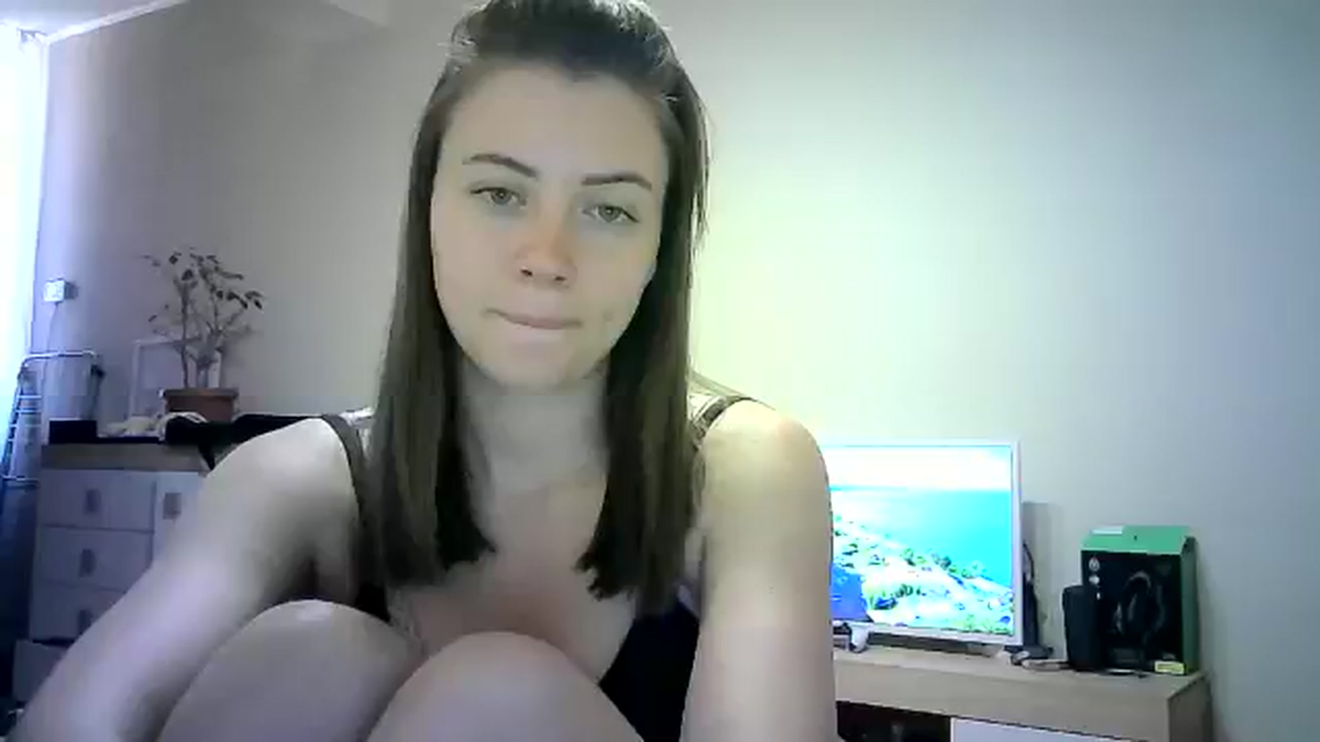 Gallery image thumbnail from Sulfate0's myfreecams stream on, 06/06/2024, 10:00 image 9 of 20