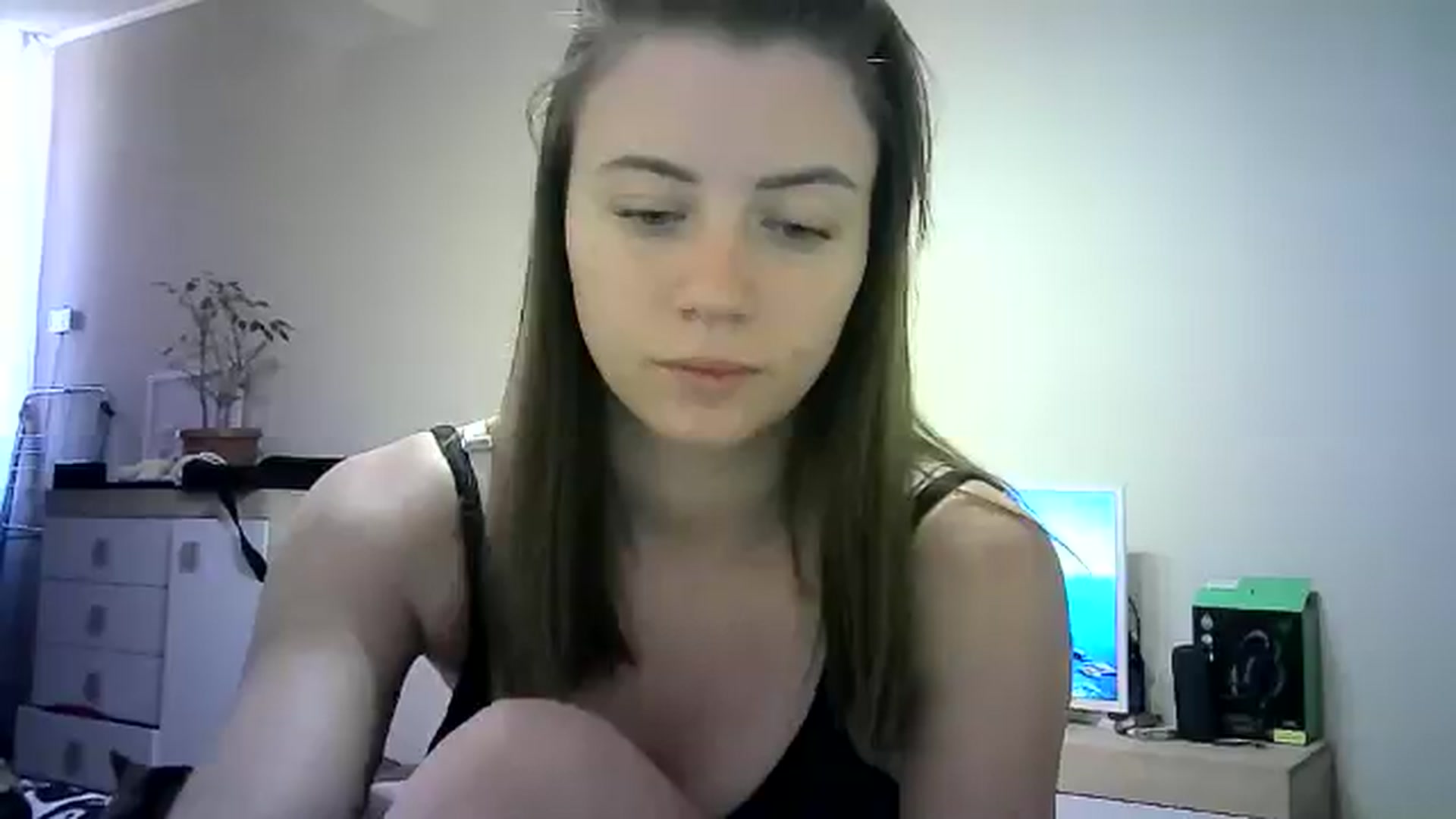 Gallery image thumbnail from Sulfate0's myfreecams stream on, 06/06/2024, 10:00 image 5 of 20