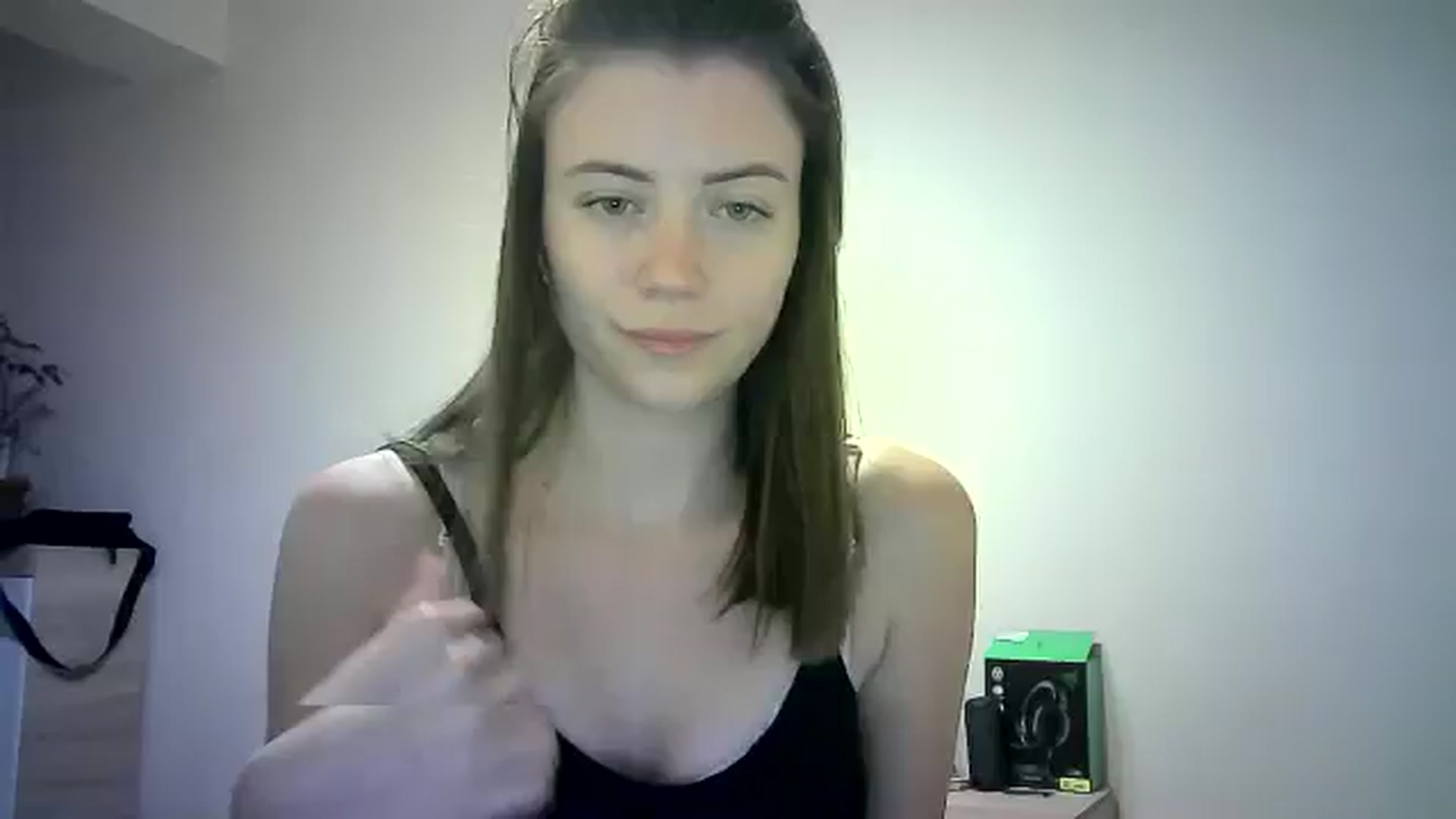 Gallery image thumbnail from Sulfate0's myfreecams stream on, 06/06/2024, 10:35 image 18 of 20