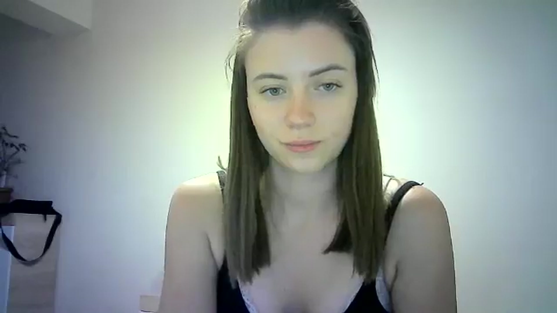 Gallery image thumbnail from Sulfate0's myfreecams stream on, 06/06/2024, 12:01 image 2 of 20