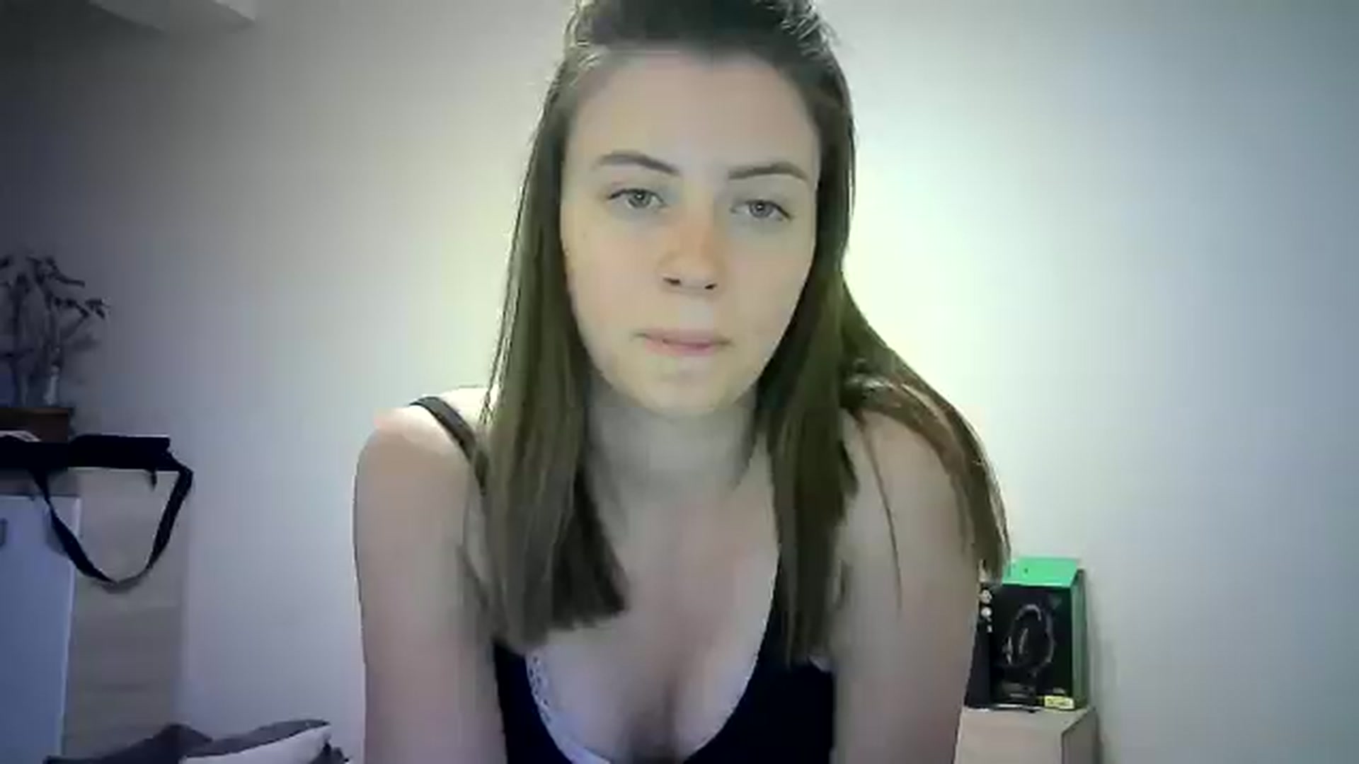 Gallery image thumbnail from Sulfate0's myfreecams stream on, 06/06/2024, 12:01 image 16 of 20