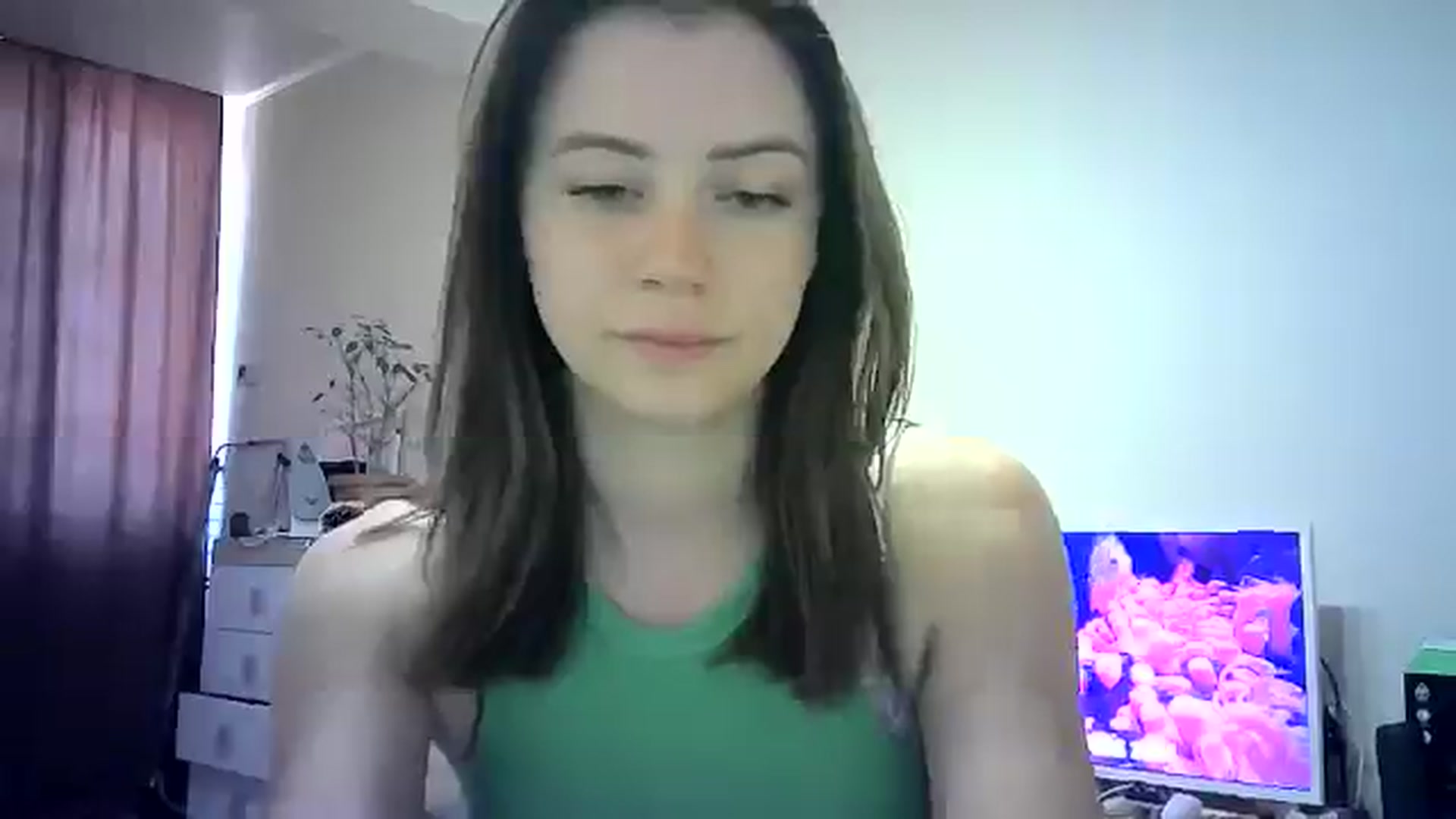 Gallery image thumbnail from Sulfate0's myfreecams stream on, 06/07/2024, 11:48 image 14 of 20