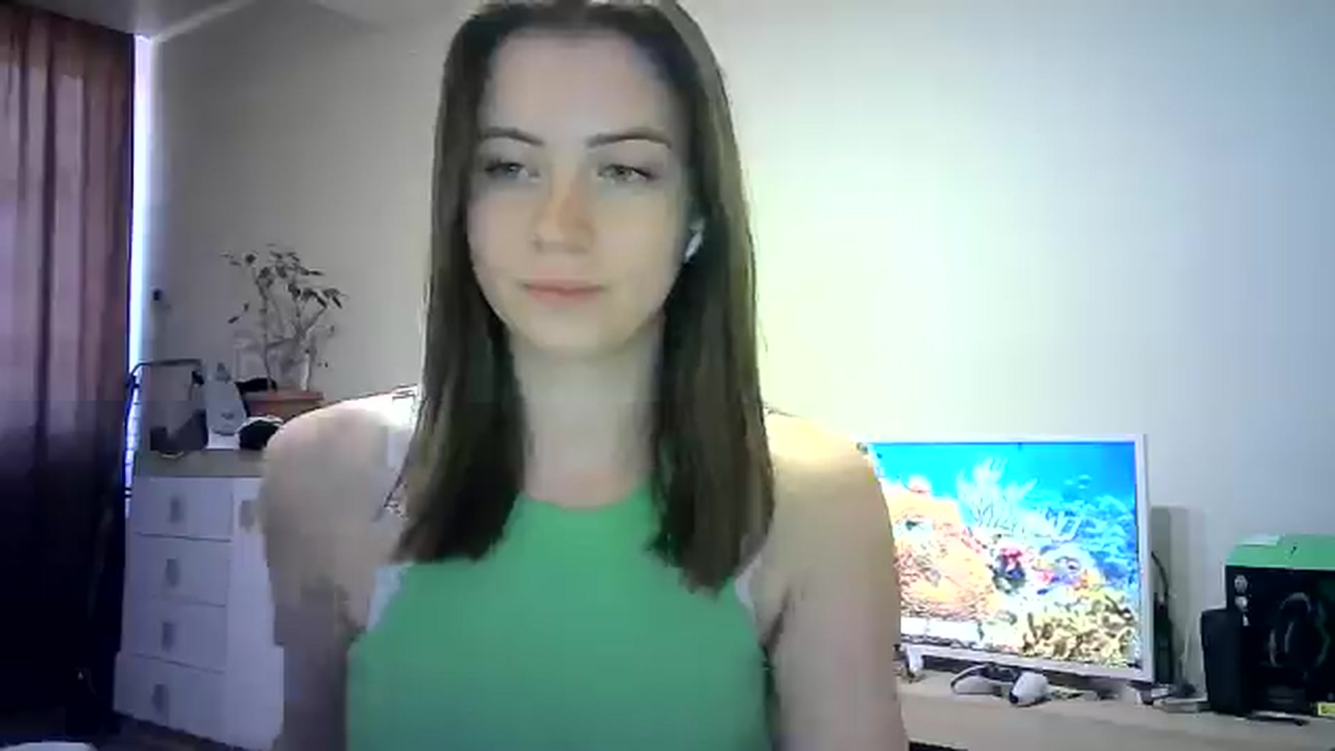Gallery image thumbnail from Sulfate0's myfreecams stream on, 06/07/2024, 12:32 image 18 of 20