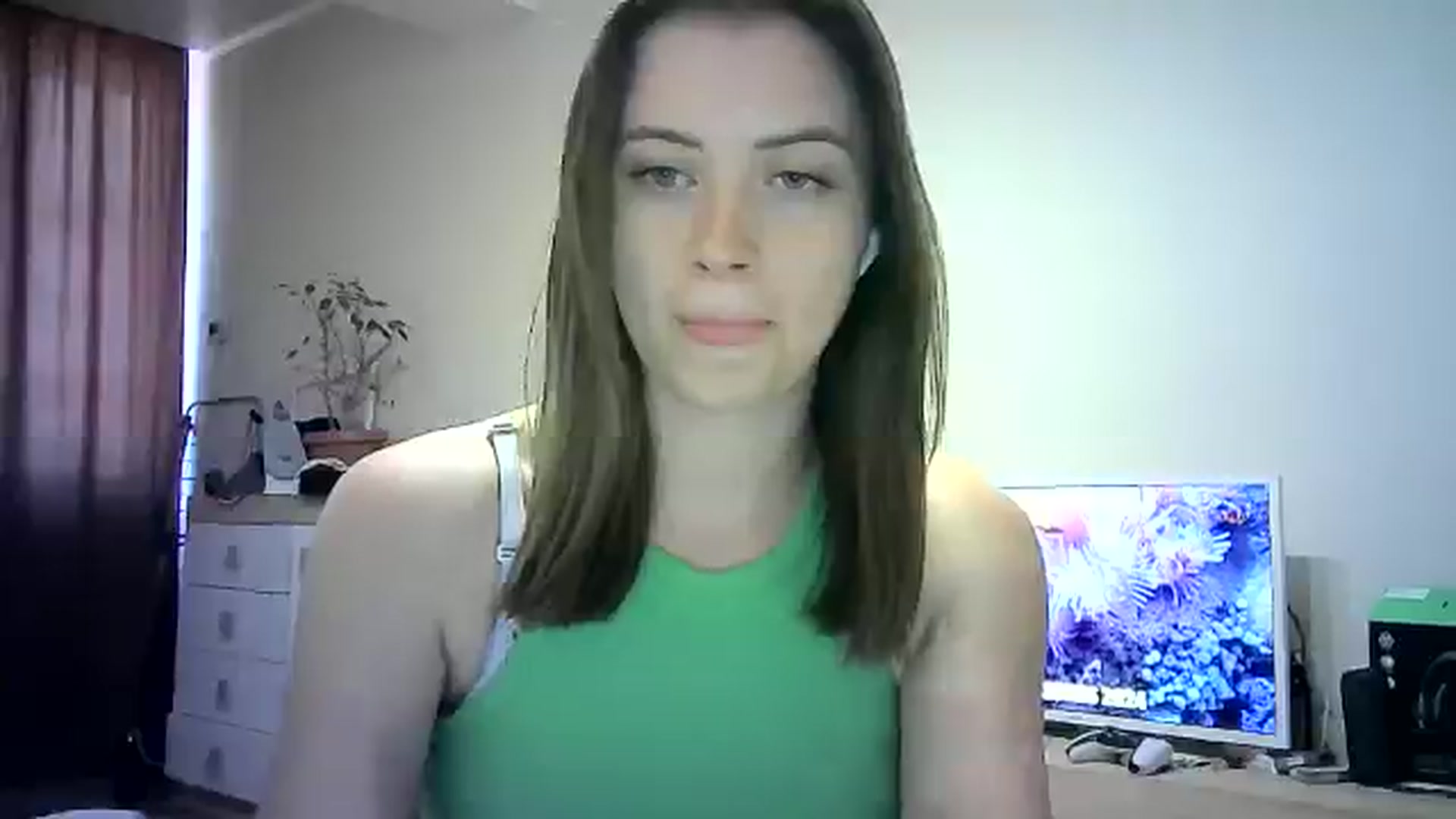 Gallery image thumbnail from Sulfate0's myfreecams stream on, 06/07/2024, 12:32 image 13 of 20