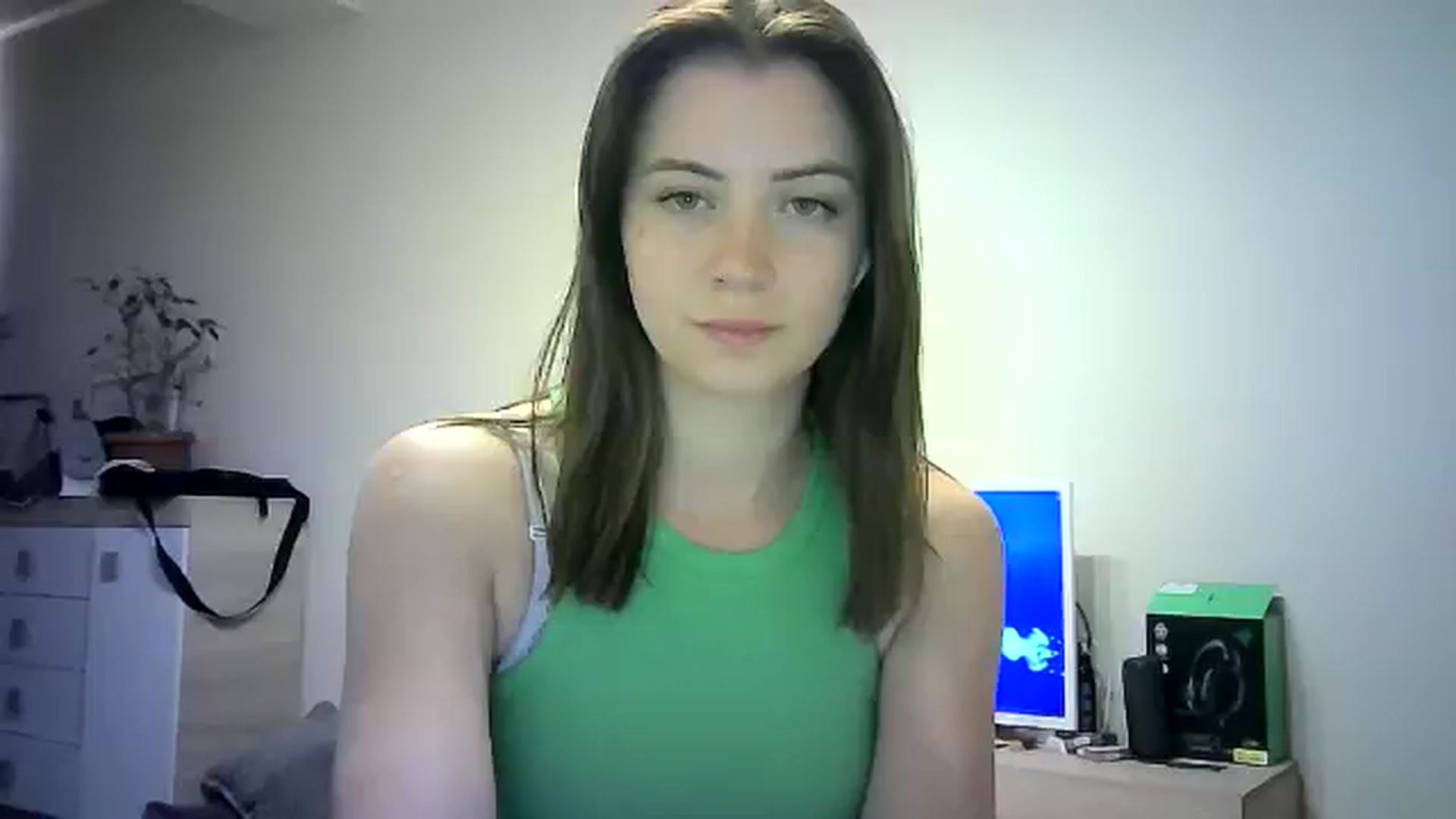 Gallery image thumbnail from Sulfate0's myfreecams stream on, 06/07/2024, 12:32 image 1 of 20