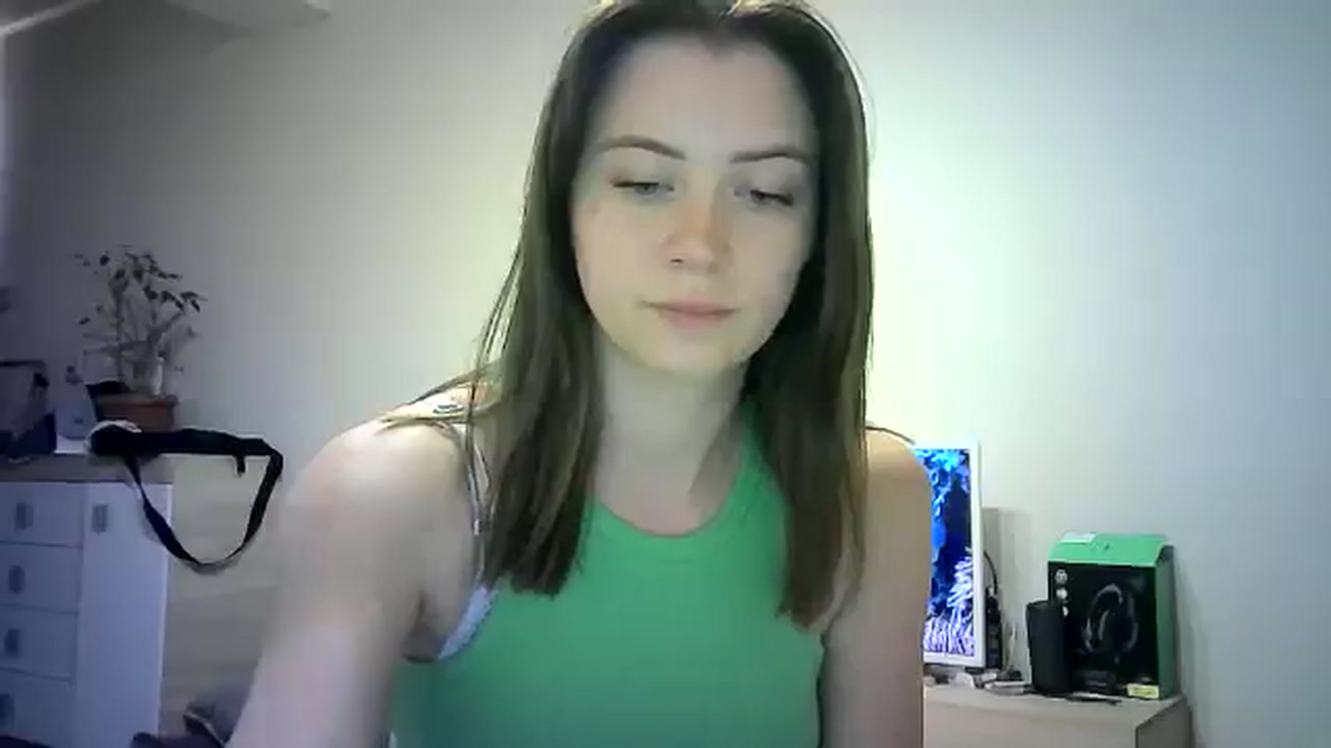 Gallery image thumbnail from Sulfate0's myfreecams stream on, 06/07/2024, 12:32 image 2 of 20
