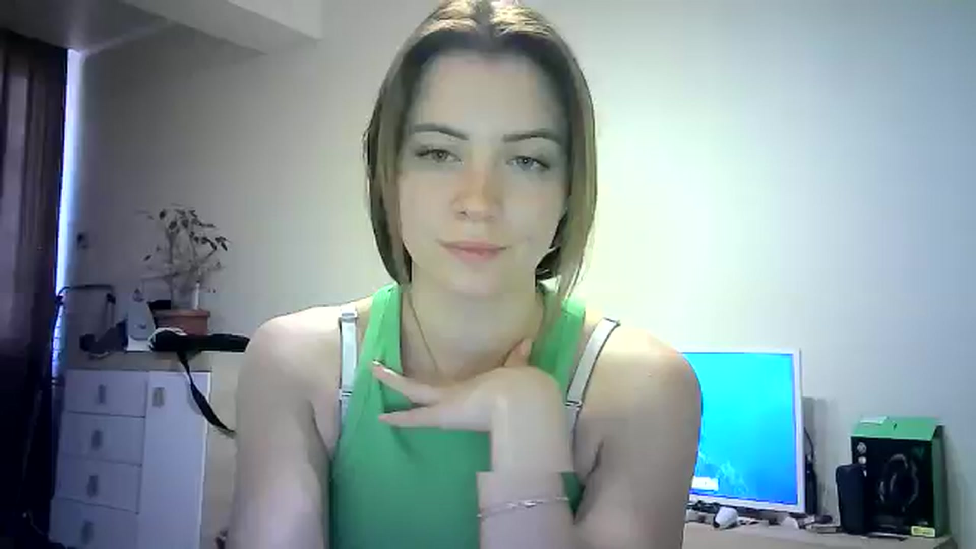 Gallery image thumbnail from Sulfate0's myfreecams stream on, 06/07/2024, 14:03 image 7 of 20