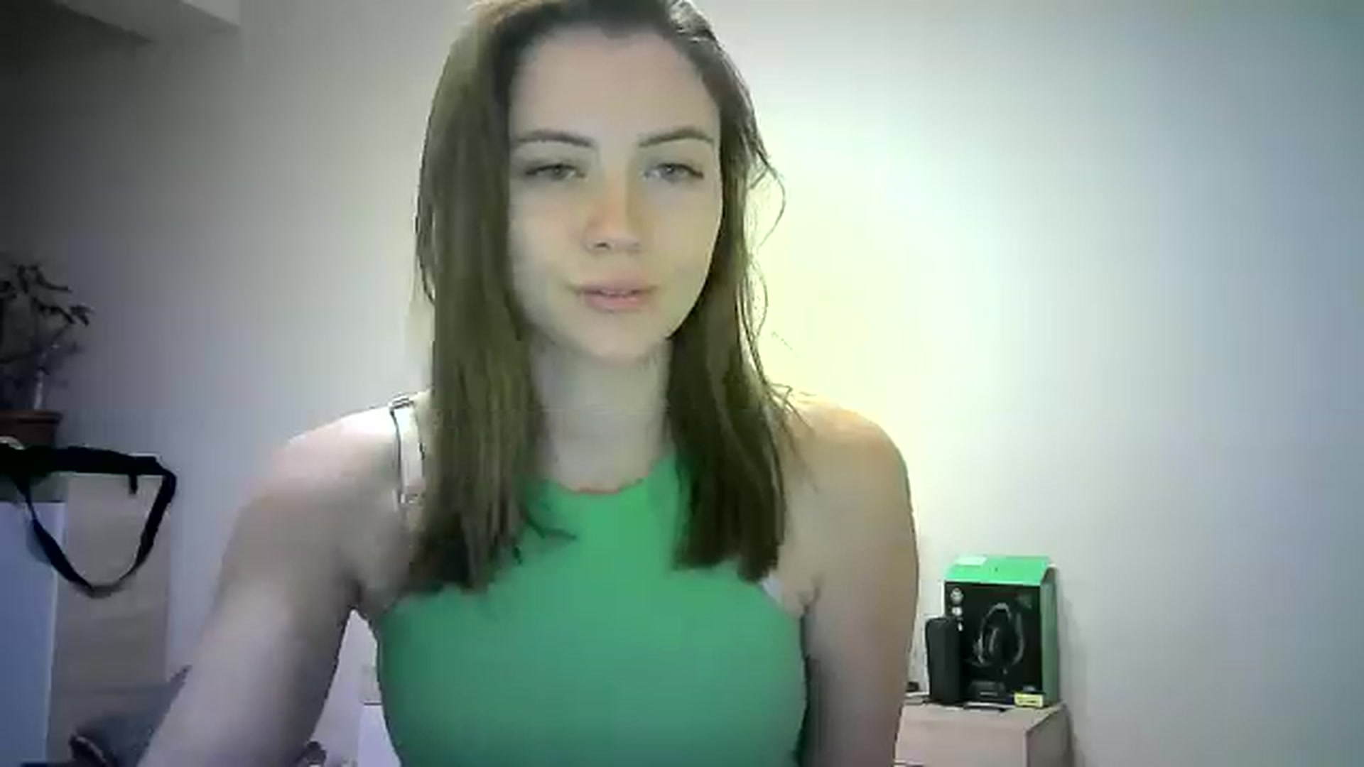 Gallery image thumbnail from Sulfate0's myfreecams stream on, 06/07/2024, 14:21 image 2 of 20