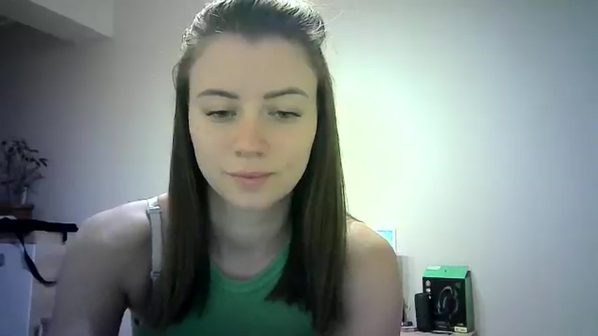 Gallery image thumbnail from Sulfate0's myfreecams stream on, 06/08/2024, 07:00 image 11 of 20