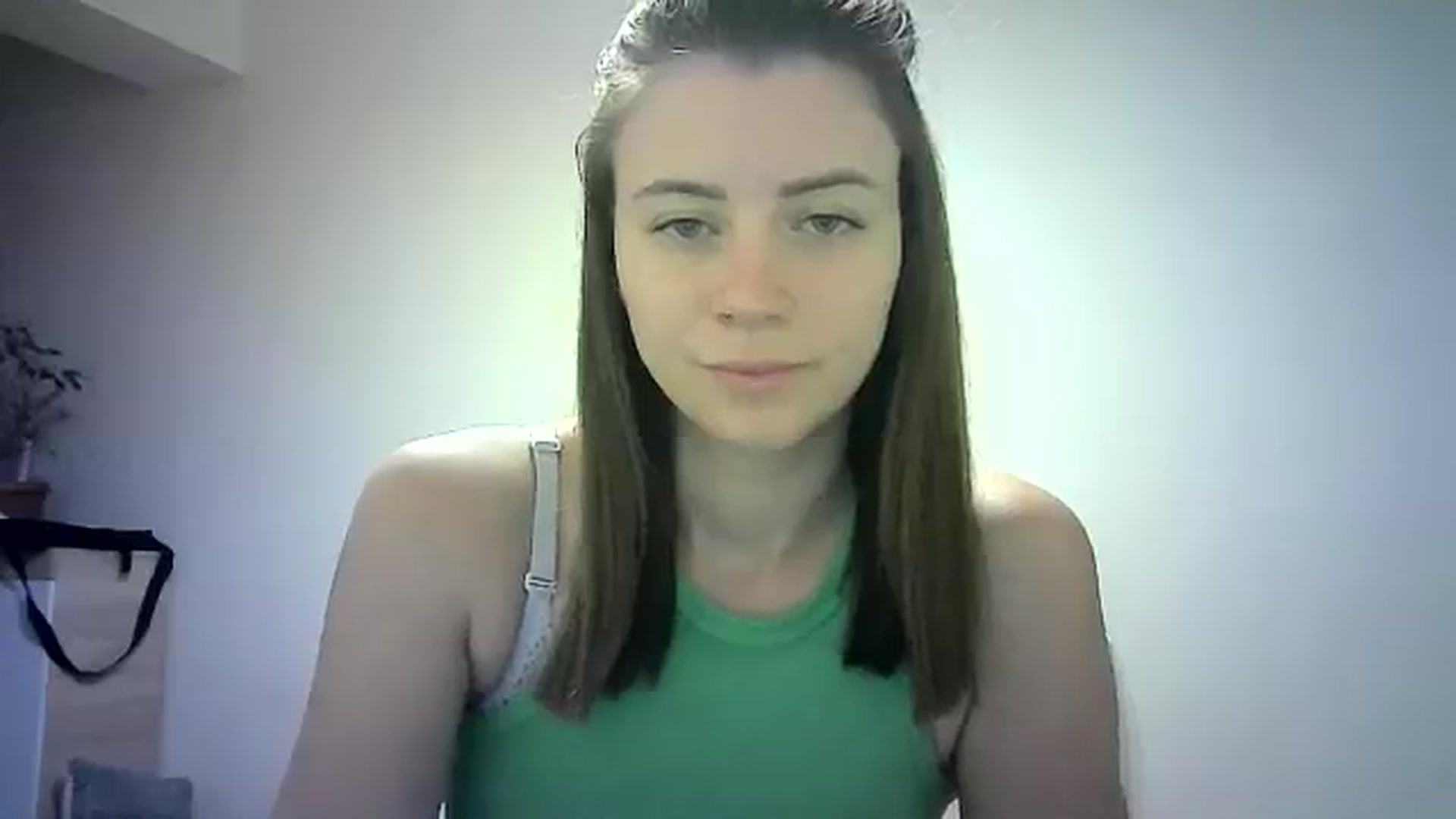 Gallery image thumbnail from Sulfate0's myfreecams stream on, 06/08/2024, 07:00 image 18 of 20