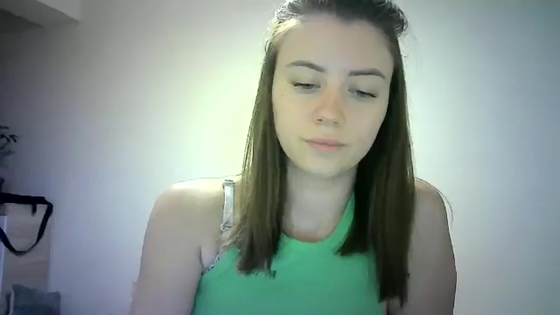 Gallery image thumbnail from Sulfate0's myfreecams stream on, 06/08/2024, 07:27 image 9 of 20