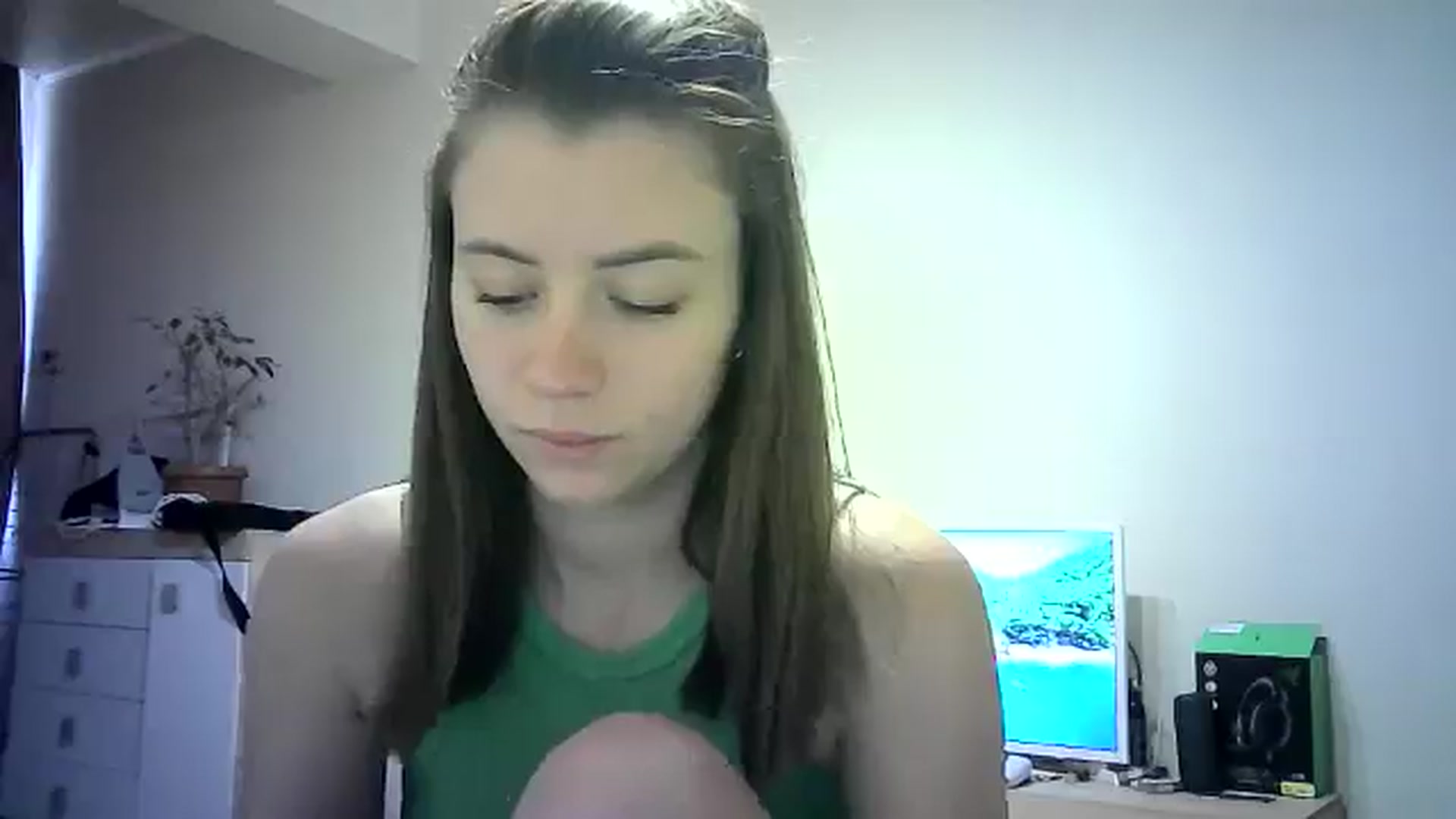 Gallery image thumbnail from Sulfate0's myfreecams stream on, 06/08/2024, 07:27 image 2 of 20