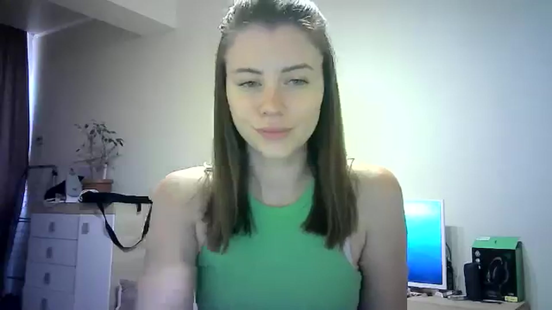 Gallery image thumbnail from Sulfate0's myfreecams stream on, 06/08/2024, 09:08 image 2 of 20