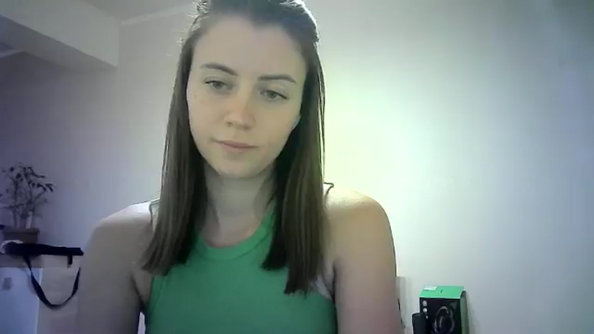 Gallery image thumbnail from Sulfate0's myfreecams stream on, 06/08/2024, 11:46 image 13 of 20