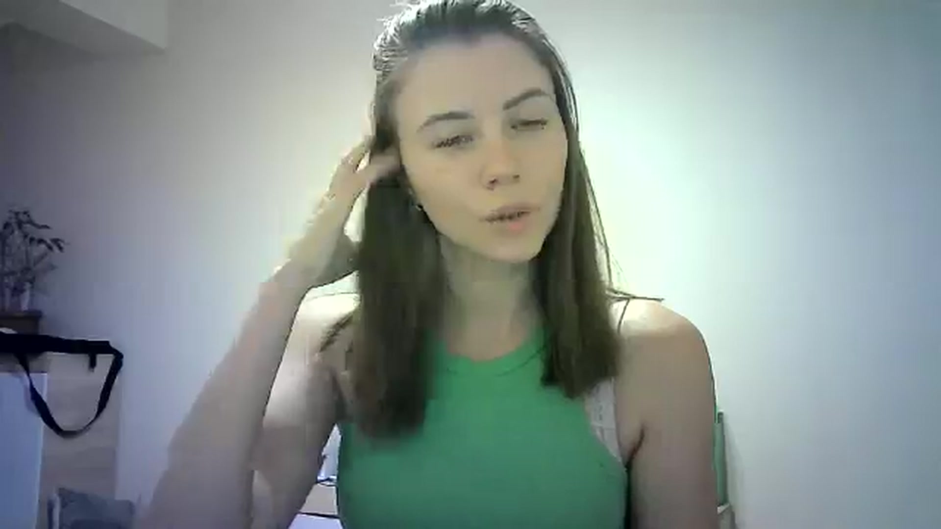 Gallery image thumbnail from Sulfate0's myfreecams stream on, 06/08/2024, 11:46 image 16 of 20