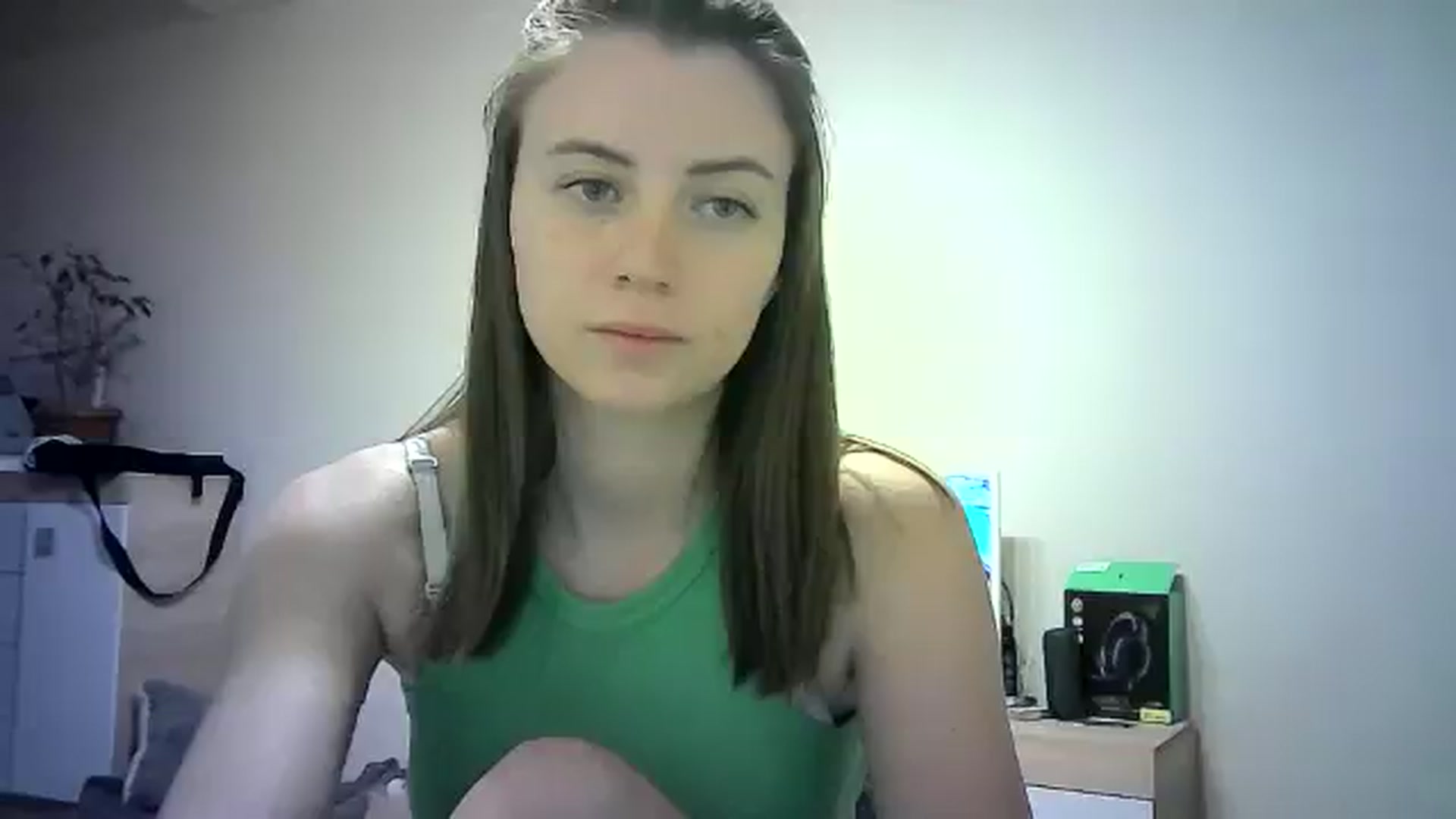 Gallery image thumbnail from Sulfate0's myfreecams stream on, 06/08/2024, 11:46 image 2 of 20