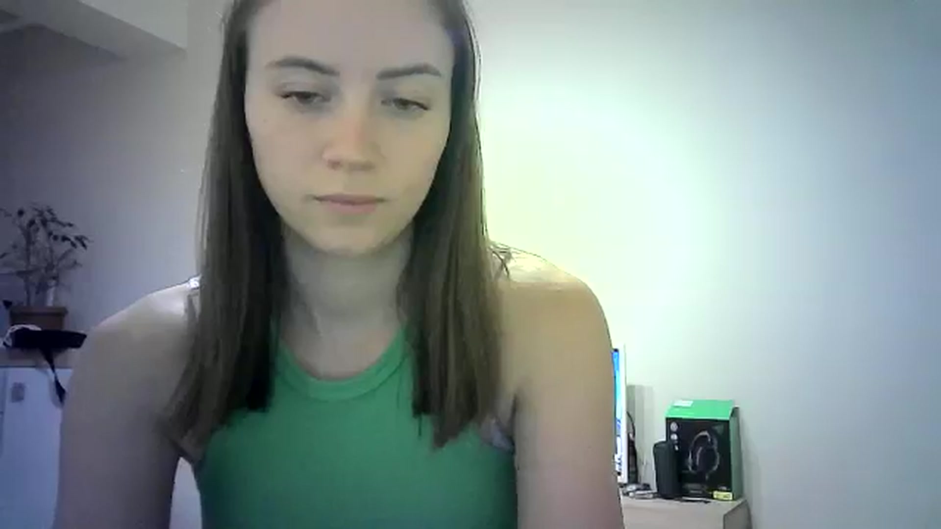 Gallery image thumbnail from Sulfate0's myfreecams stream on, 06/08/2024, 11:46 image 9 of 20