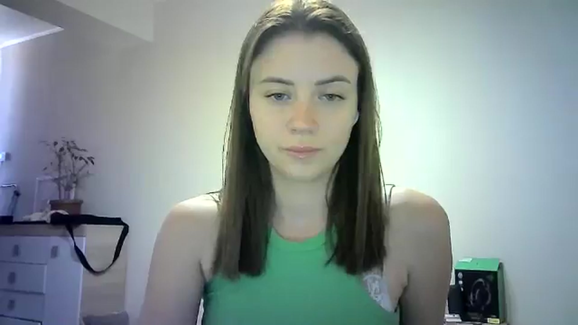 Gallery image thumbnail from Sulfate0's myfreecams stream on, 06/09/2024, 09:34 image 20 of 20