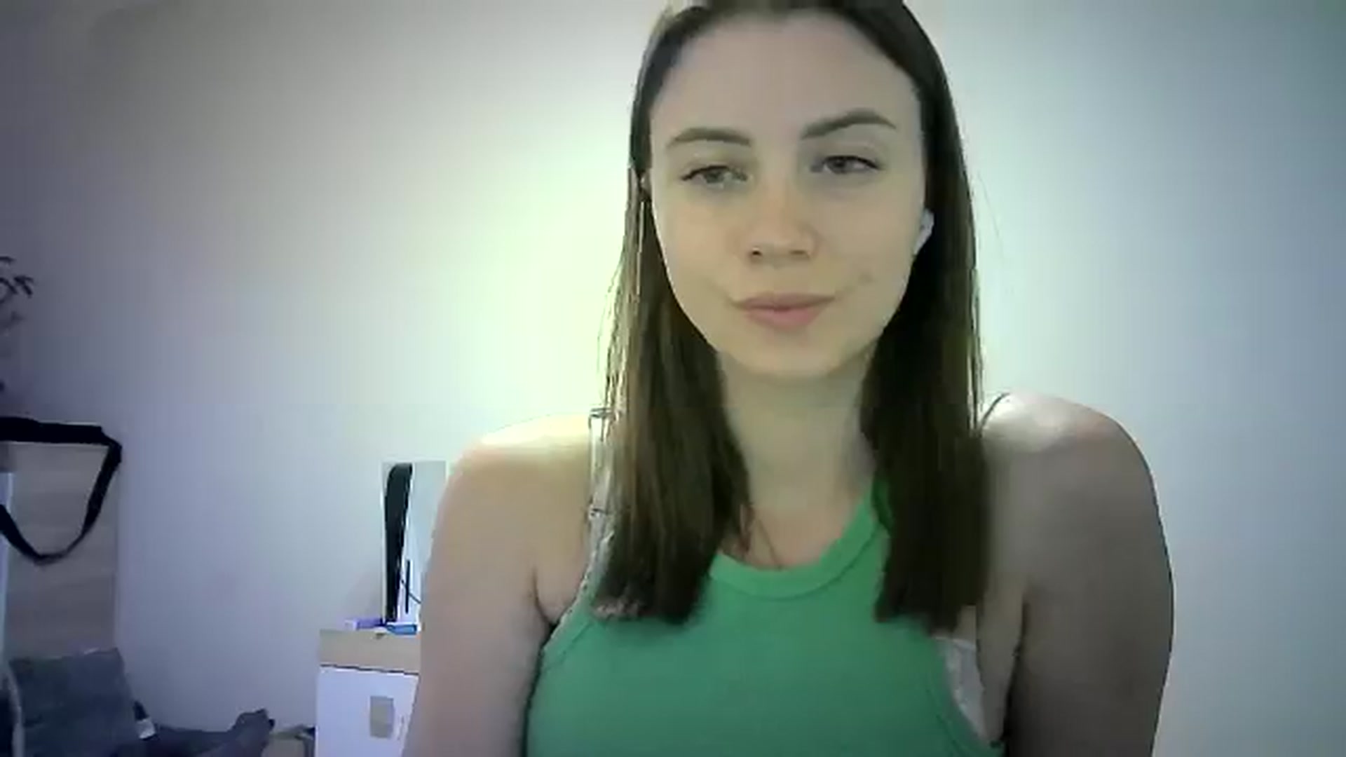 Gallery image thumbnail from Sulfate0's myfreecams stream on, 06/09/2024, 10:36 image 3 of 20