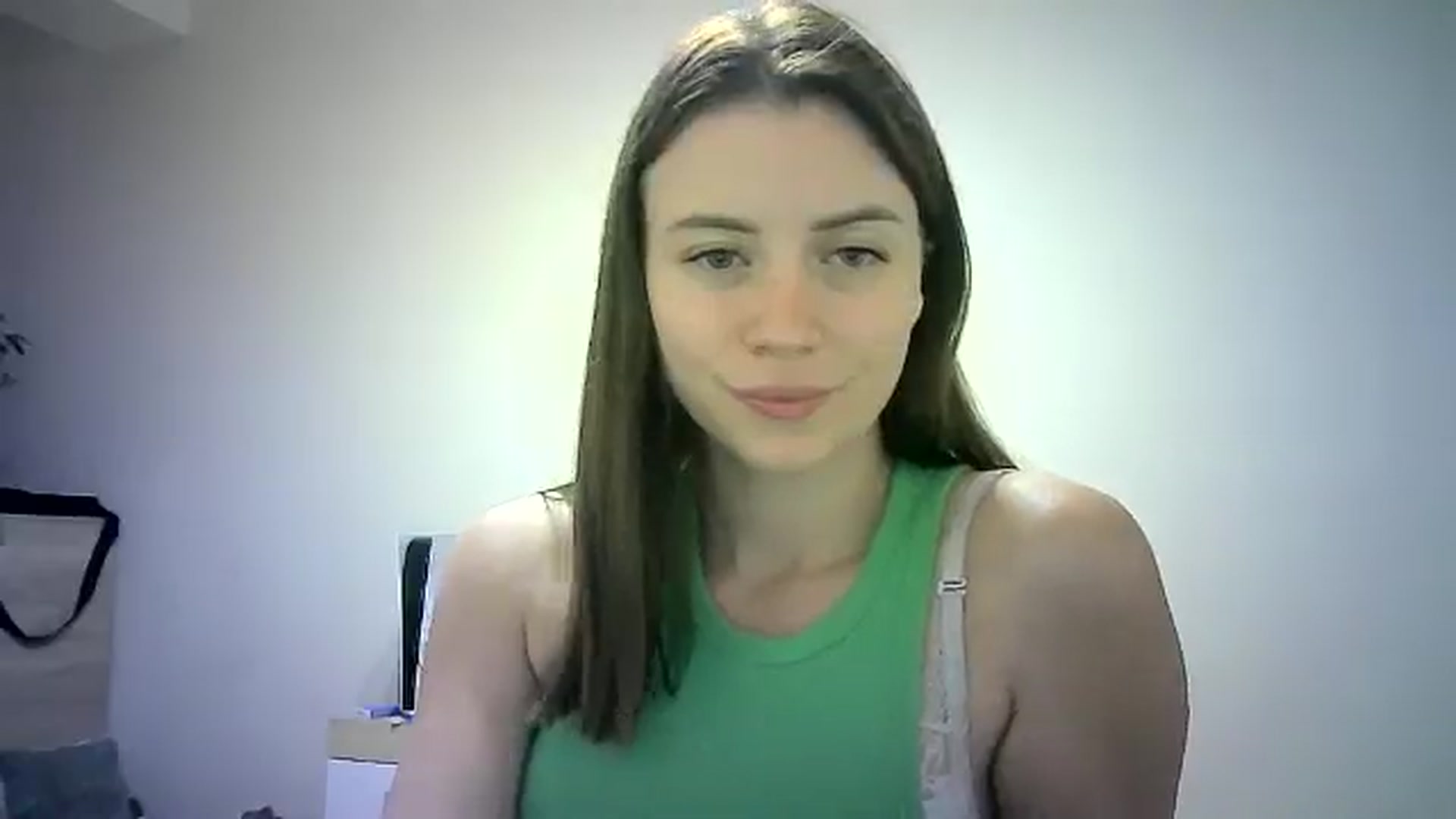 Gallery image thumbnail from Sulfate0's myfreecams stream on, 06/09/2024, 11:18 image 3 of 20