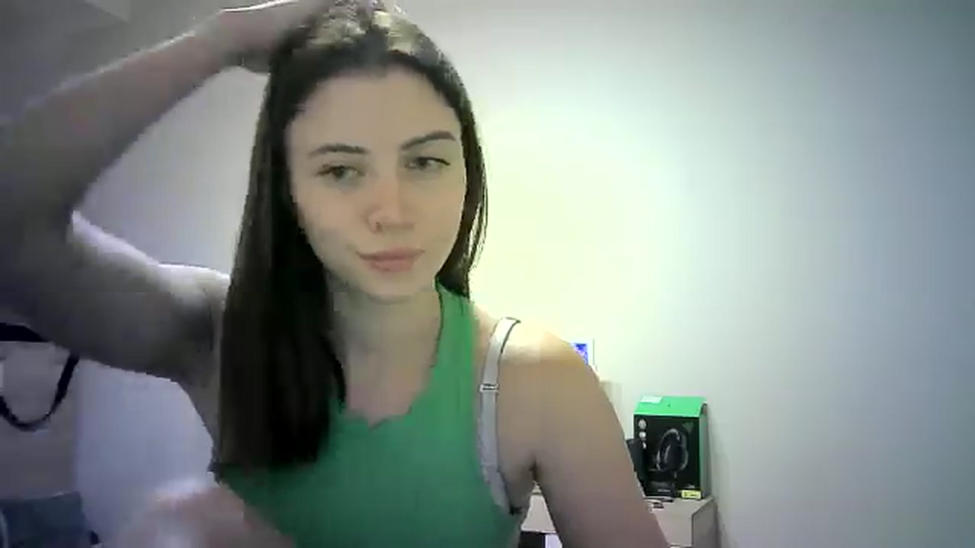Gallery image thumbnail from Sulfate0's myfreecams stream on, 06/09/2024, 11:58 image 8 of 20