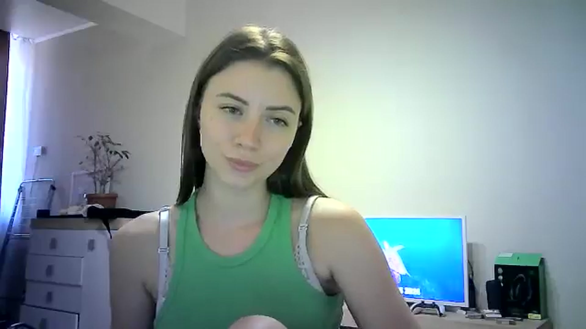 Gallery image thumbnail from Sulfate0's myfreecams stream on, 06/09/2024, 12:20 image 19 of 20