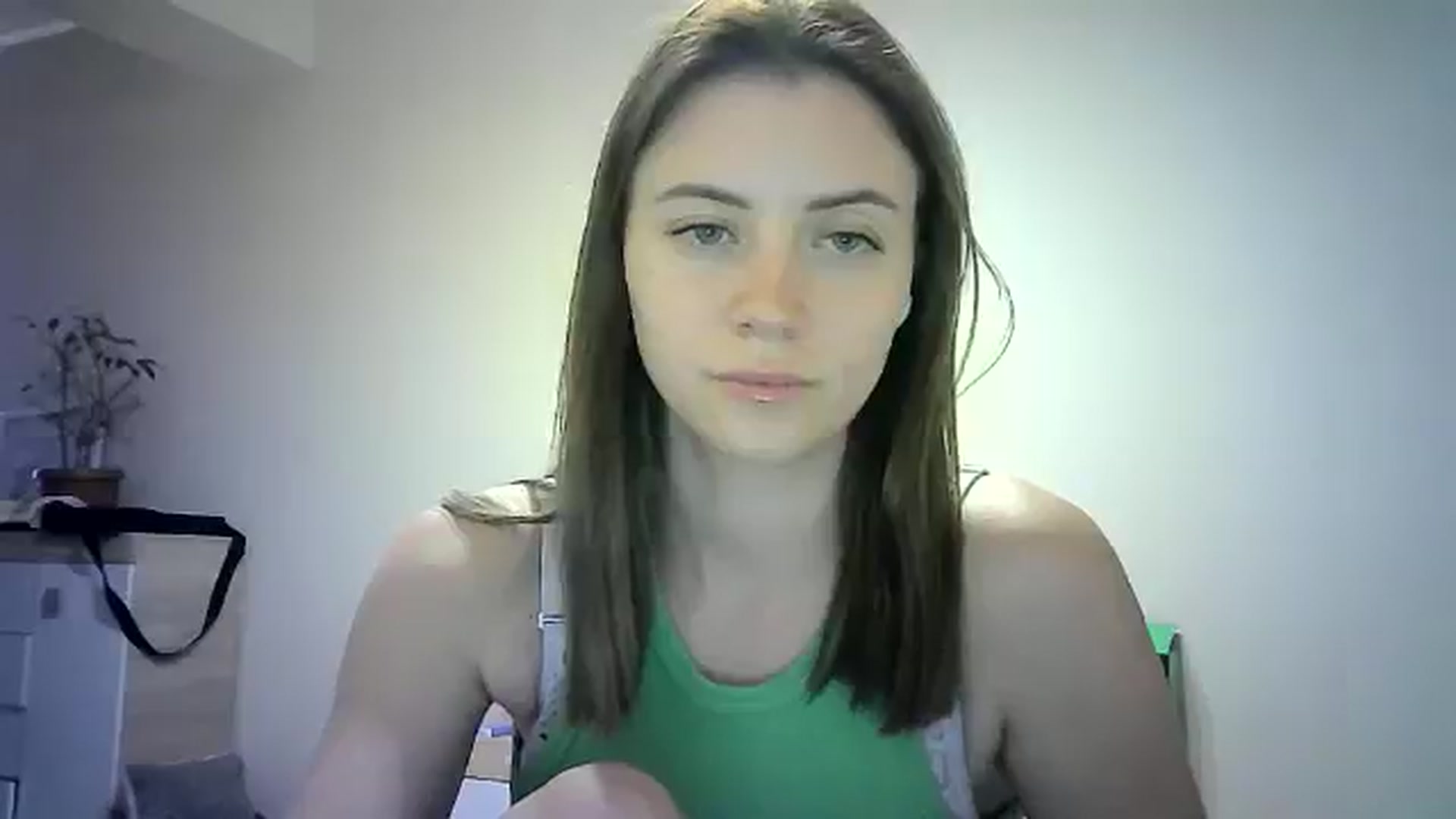 Gallery image thumbnail from Sulfate0's myfreecams stream on, 06/09/2024, 12:46 image 10 of 20