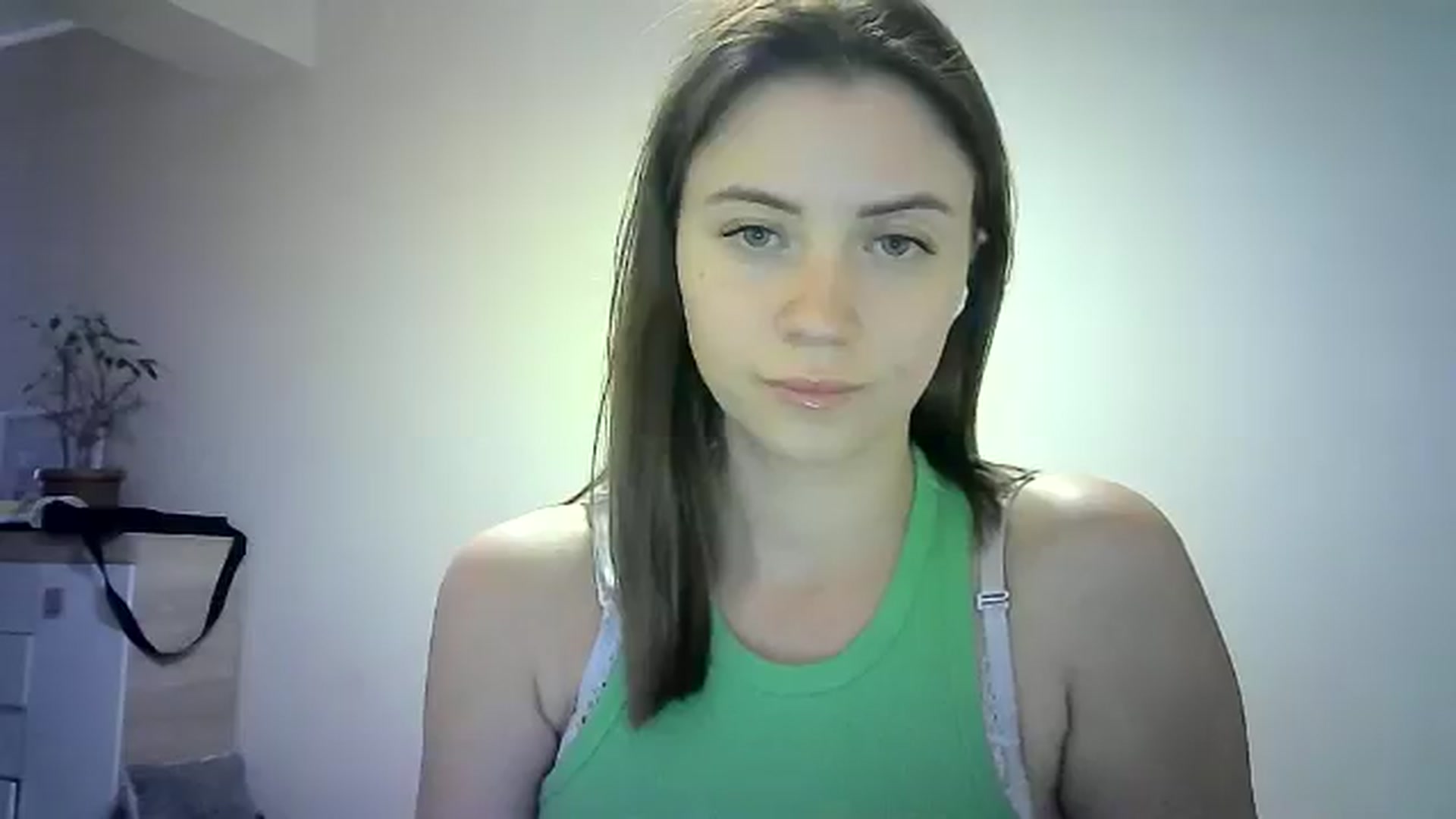 Gallery image thumbnail from Sulfate0's myfreecams stream on, 06/09/2024, 12:46 image 19 of 20