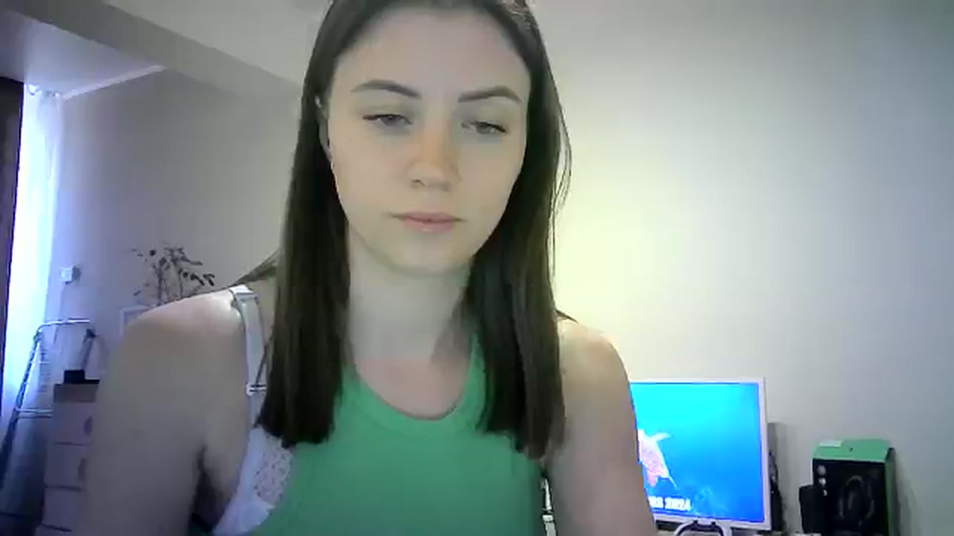 Gallery image thumbnail from Sulfate0's myfreecams stream on, 06/09/2024, 13:33 image 13 of 20
