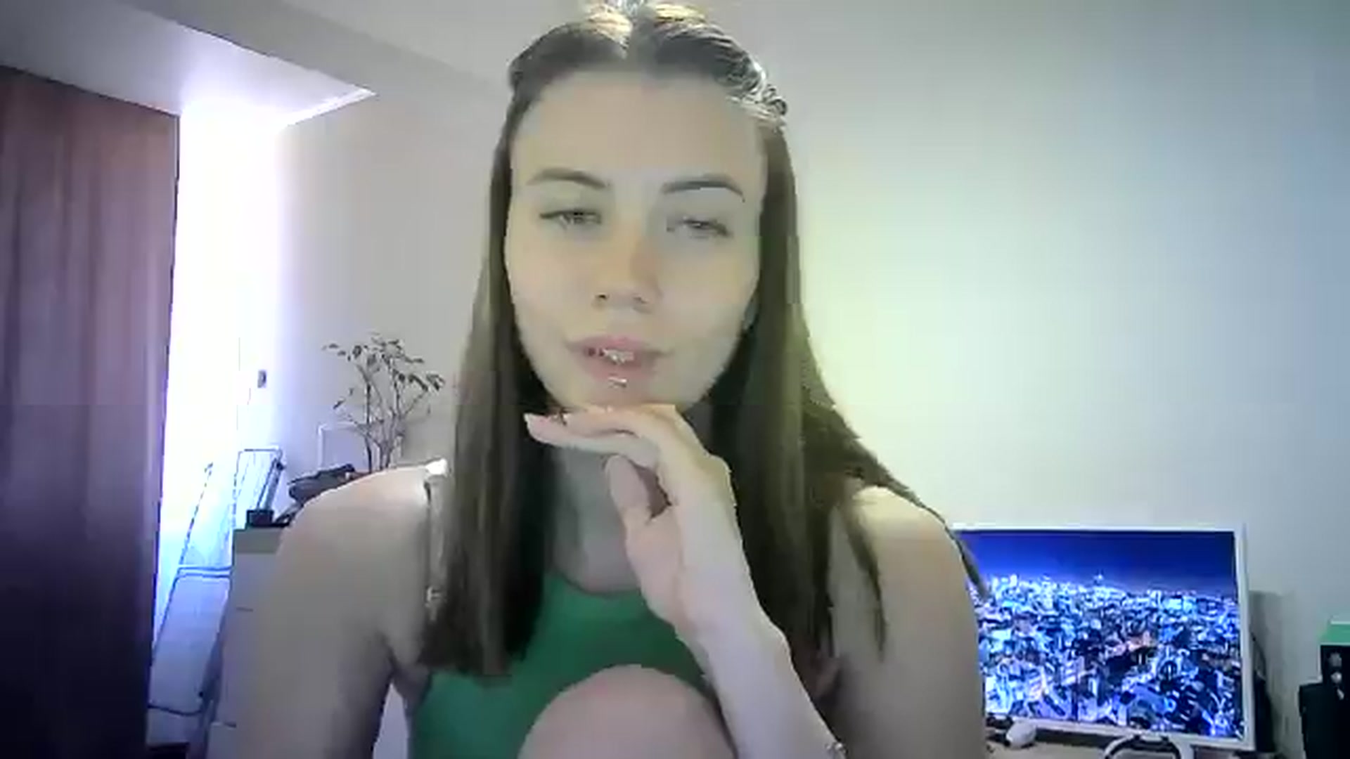 Gallery image thumbnail from Sulfate0's myfreecams stream on, 06/11/2024, 08:28 image 20 of 20