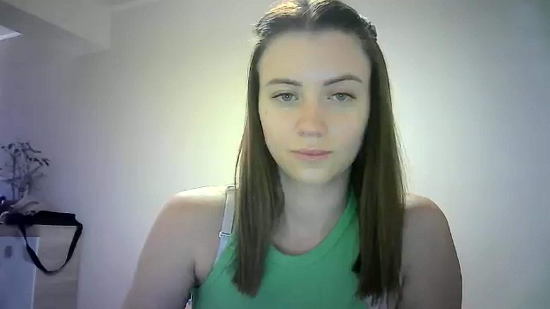 Gallery image thumbnail from Sulfate0's myfreecams stream on, 06/11/2024, 09:32 image 4 of 20