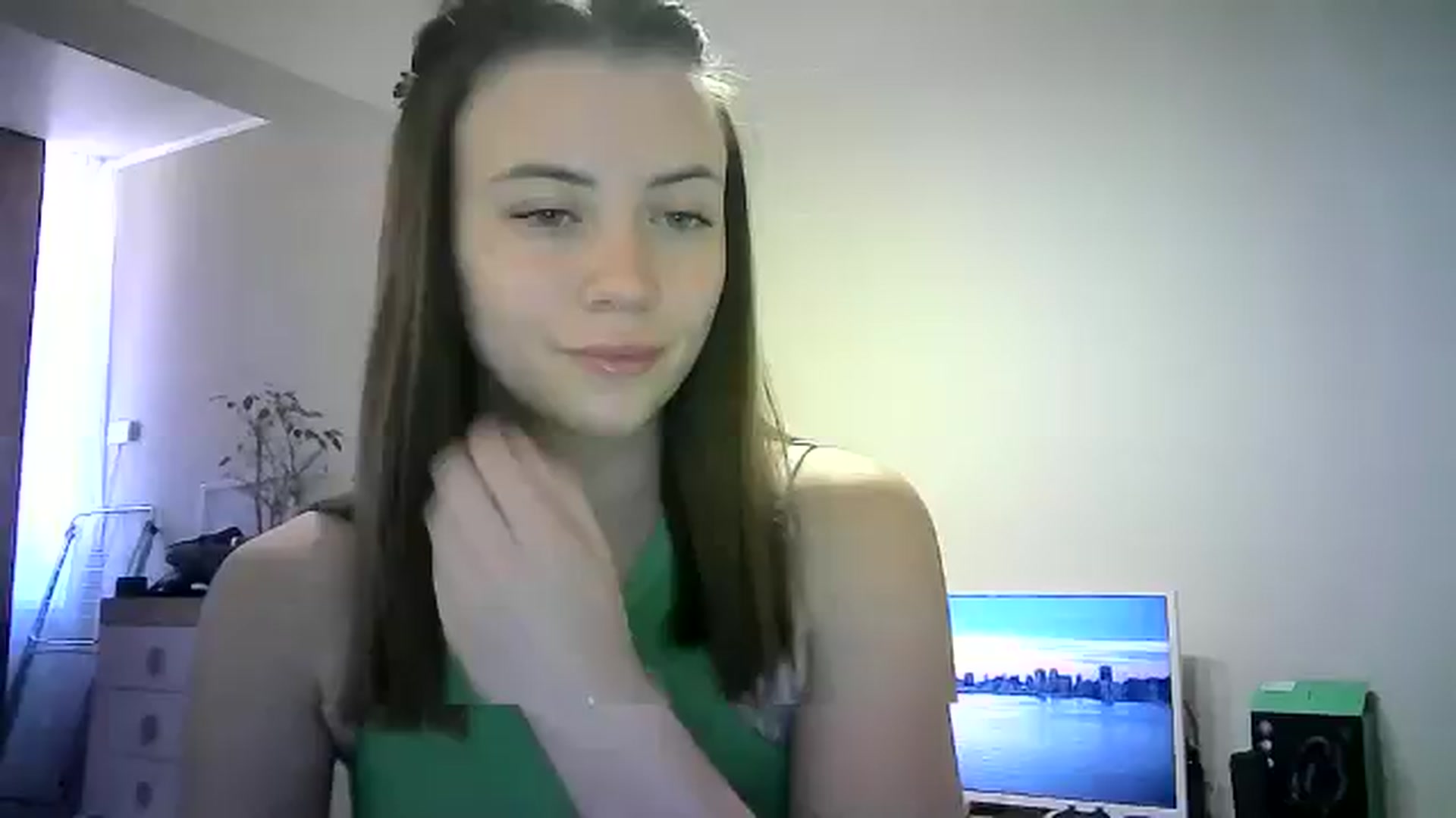 Gallery image thumbnail from Sulfate0's myfreecams stream on, 06/11/2024, 09:32 image 5 of 20