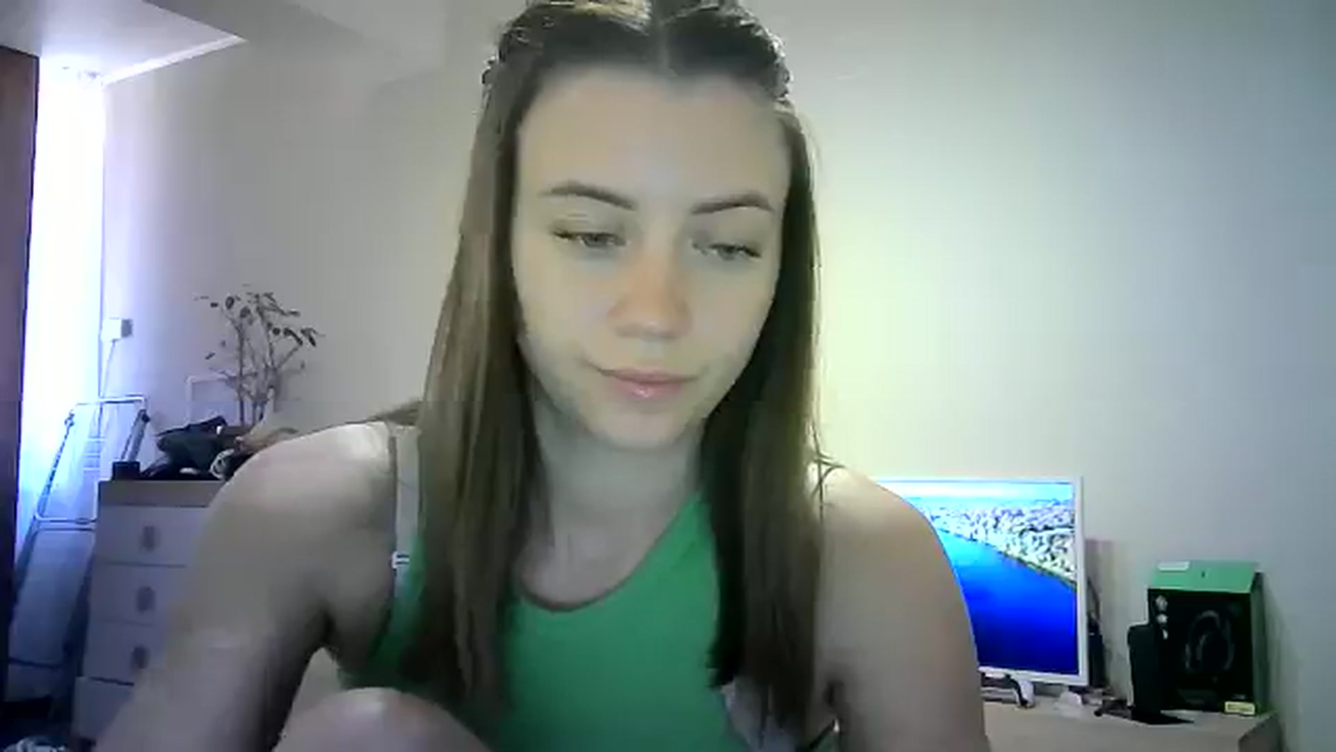Gallery image thumbnail from Sulfate0's myfreecams stream on, 06/11/2024, 09:32 image 11 of 20