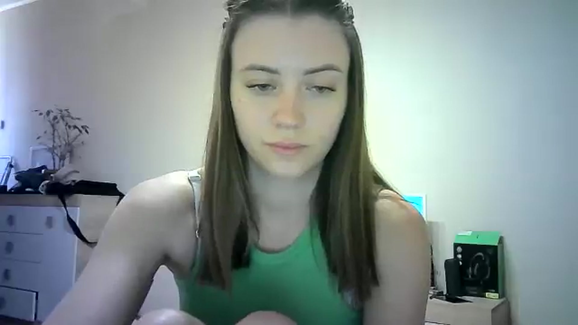 Gallery image thumbnail from Sulfate0's myfreecams stream on, 06/11/2024, 10:26 image 5 of 20