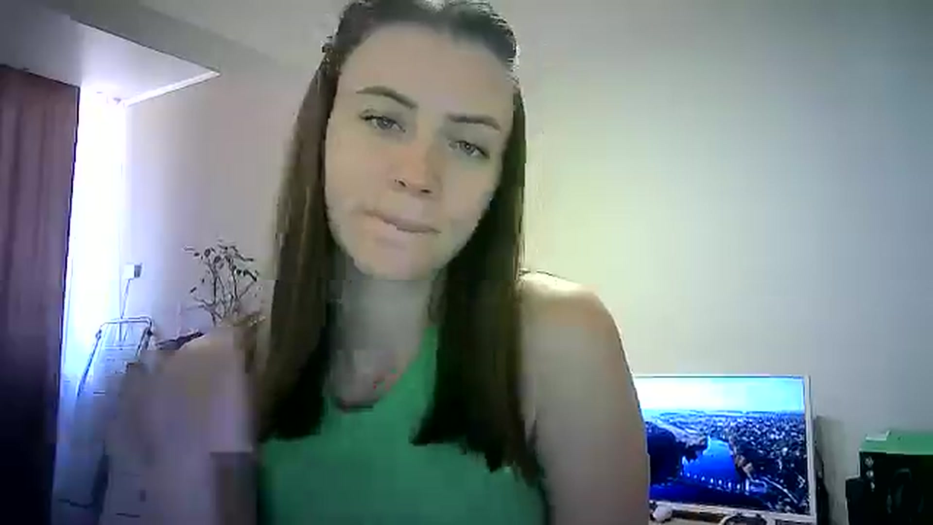 Gallery image thumbnail from Sulfate0's myfreecams stream on, 06/11/2024, 10:26 image 16 of 20