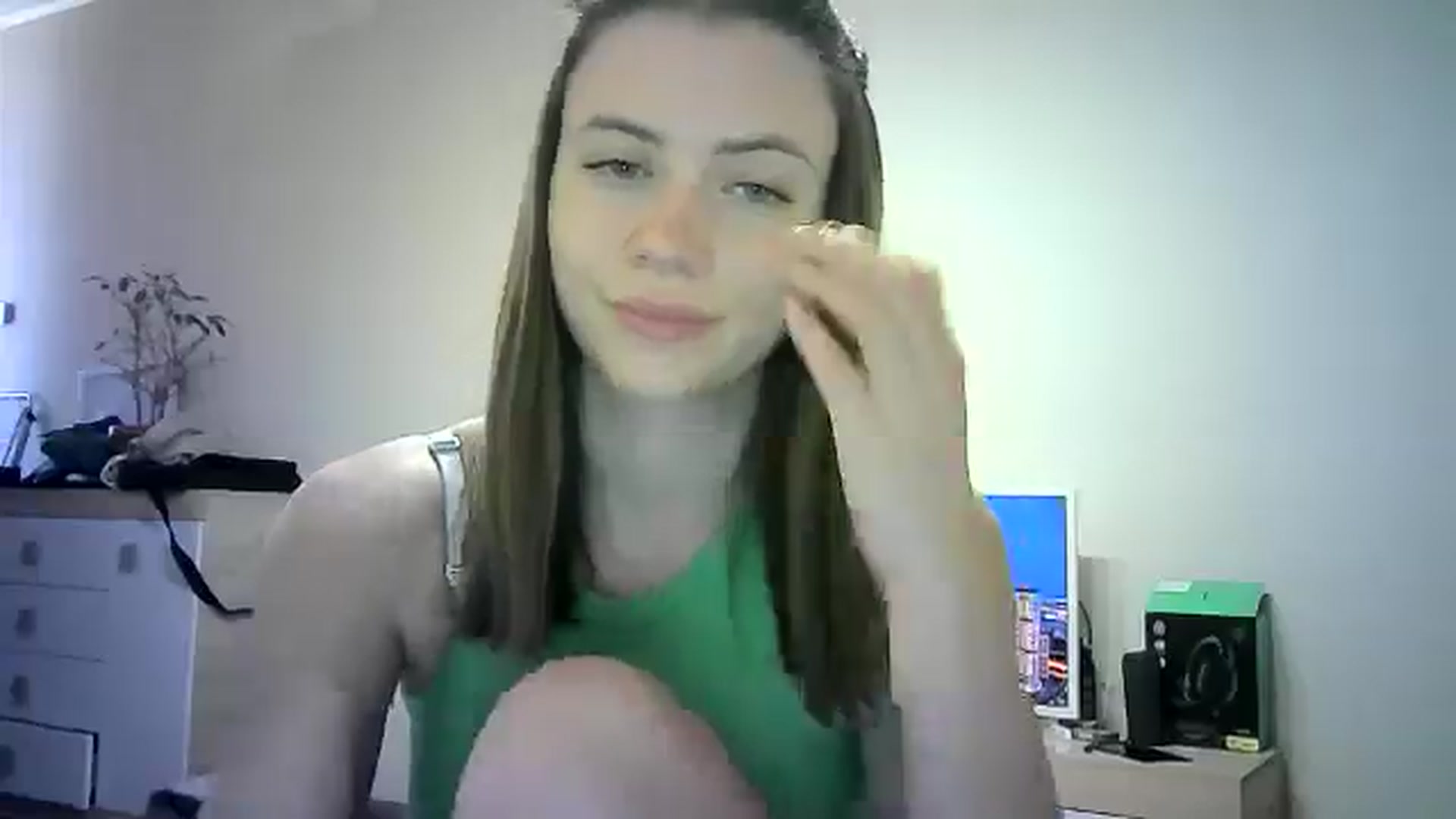 Gallery image thumbnail from Sulfate0's myfreecams stream on, 06/11/2024, 10:26 image 6 of 20