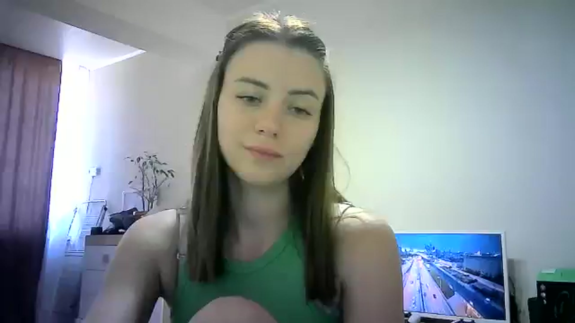 Gallery image thumbnail from Sulfate0's myfreecams stream on, 06/11/2024, 10:54 image 18 of 20