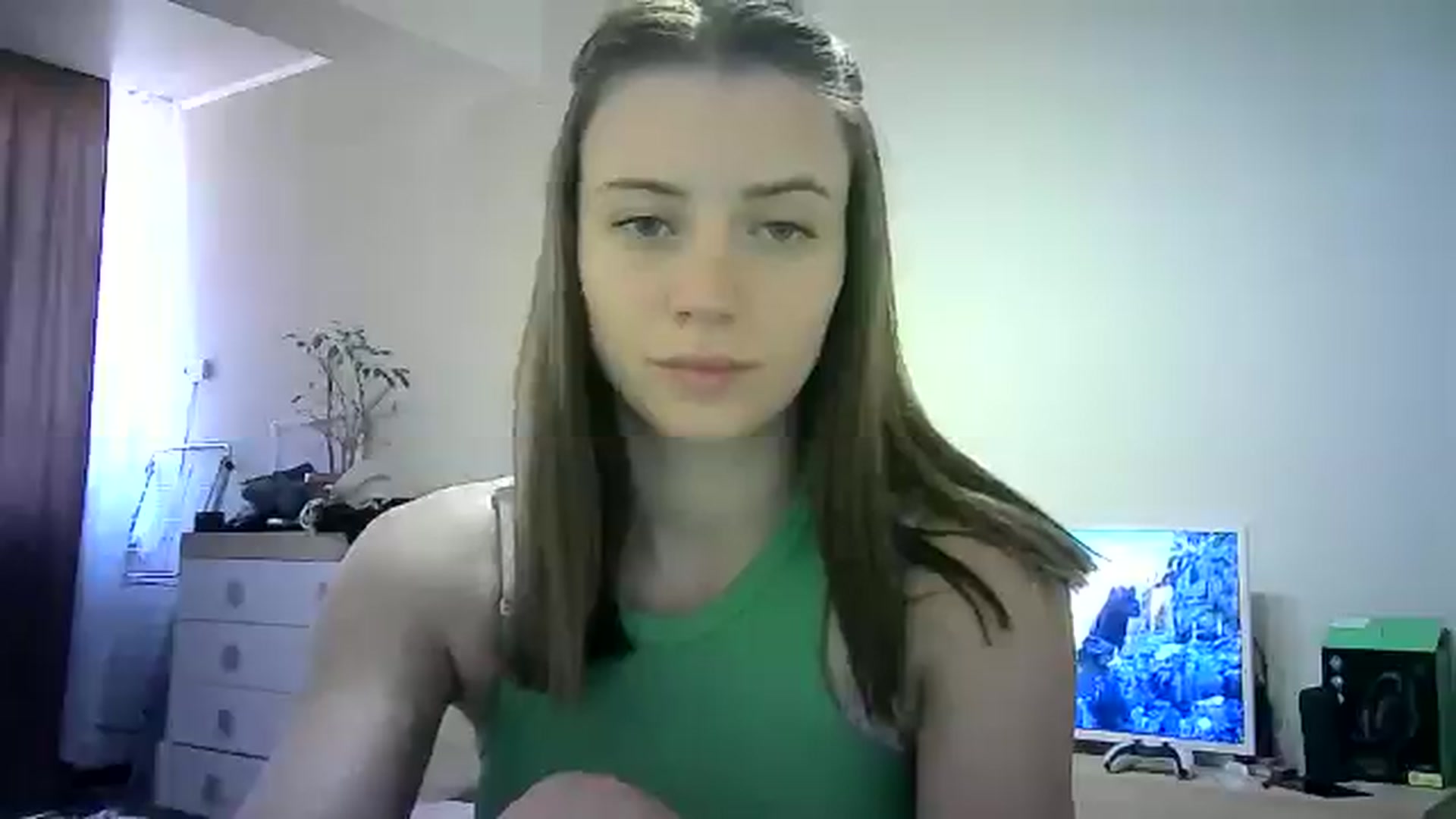 Gallery image thumbnail from Sulfate0's myfreecams stream on, 06/11/2024, 11:50 image 13 of 20