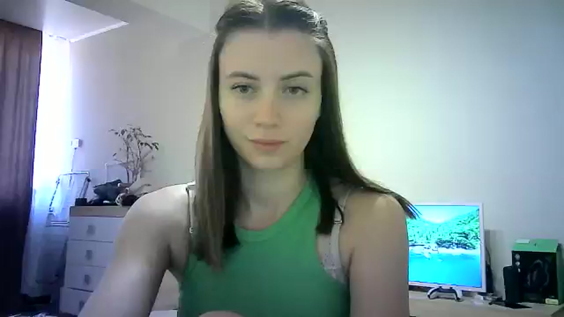 Gallery image thumbnail from Sulfate0's myfreecams stream on, 06/11/2024, 11:50 image 14 of 20